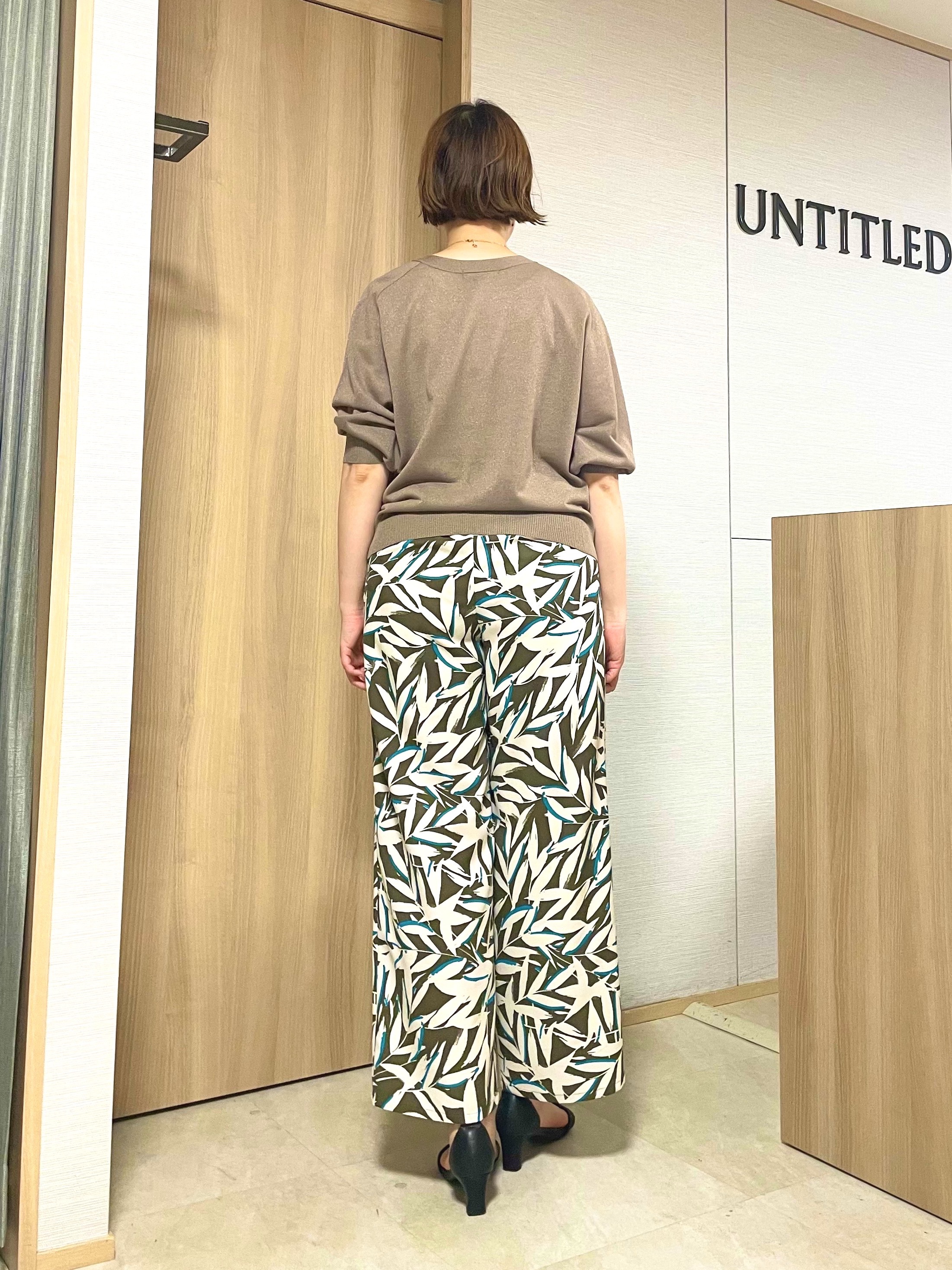 aliceさんの「UNTITLED｜【アンサンブル可/シアー】リネンエステルカーディガン」を使ったコーディネート