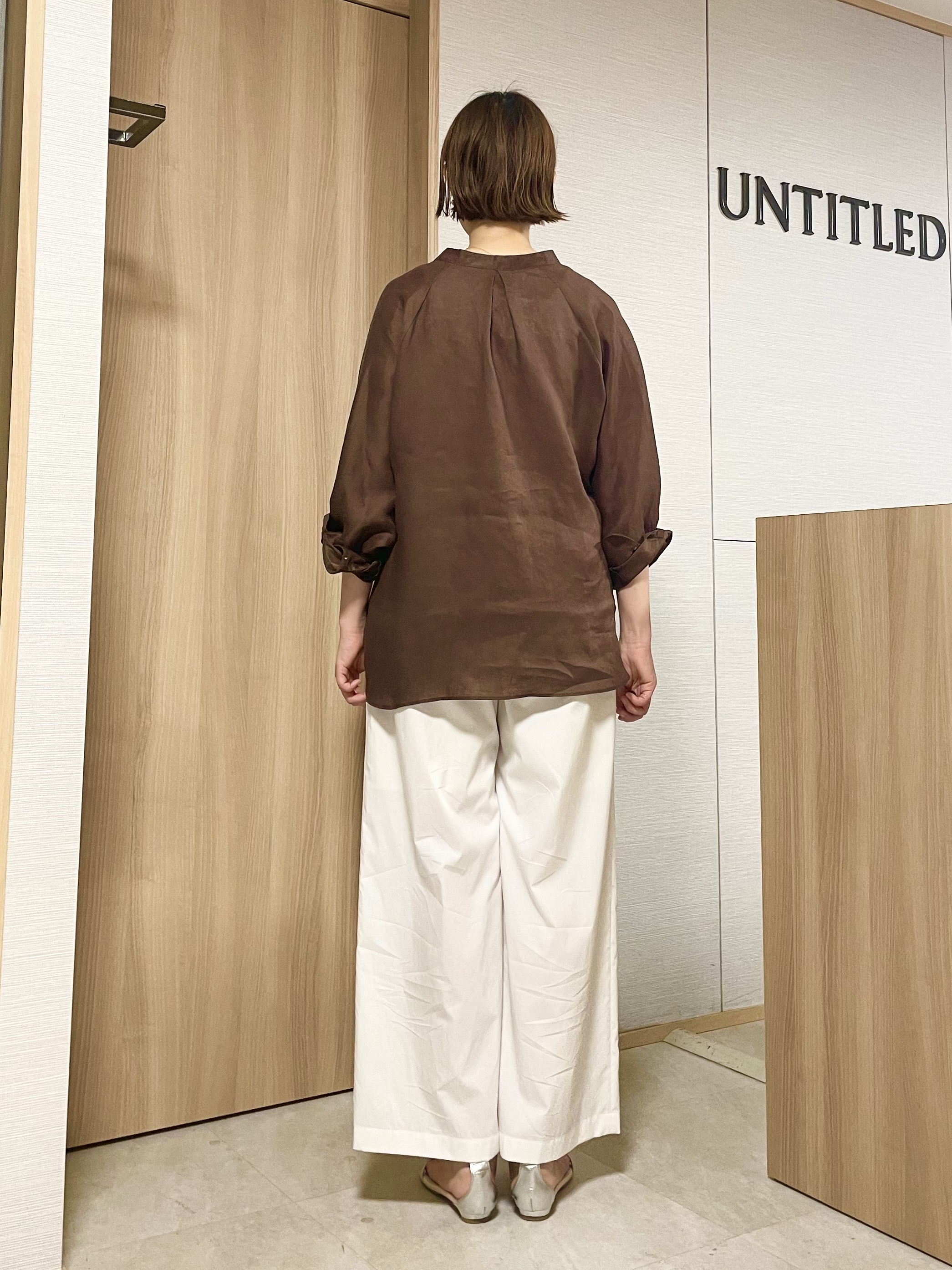 aliceさんの「UNTITLED｜【麻100】リネンドルマンシャツ」を使ったコーディネート