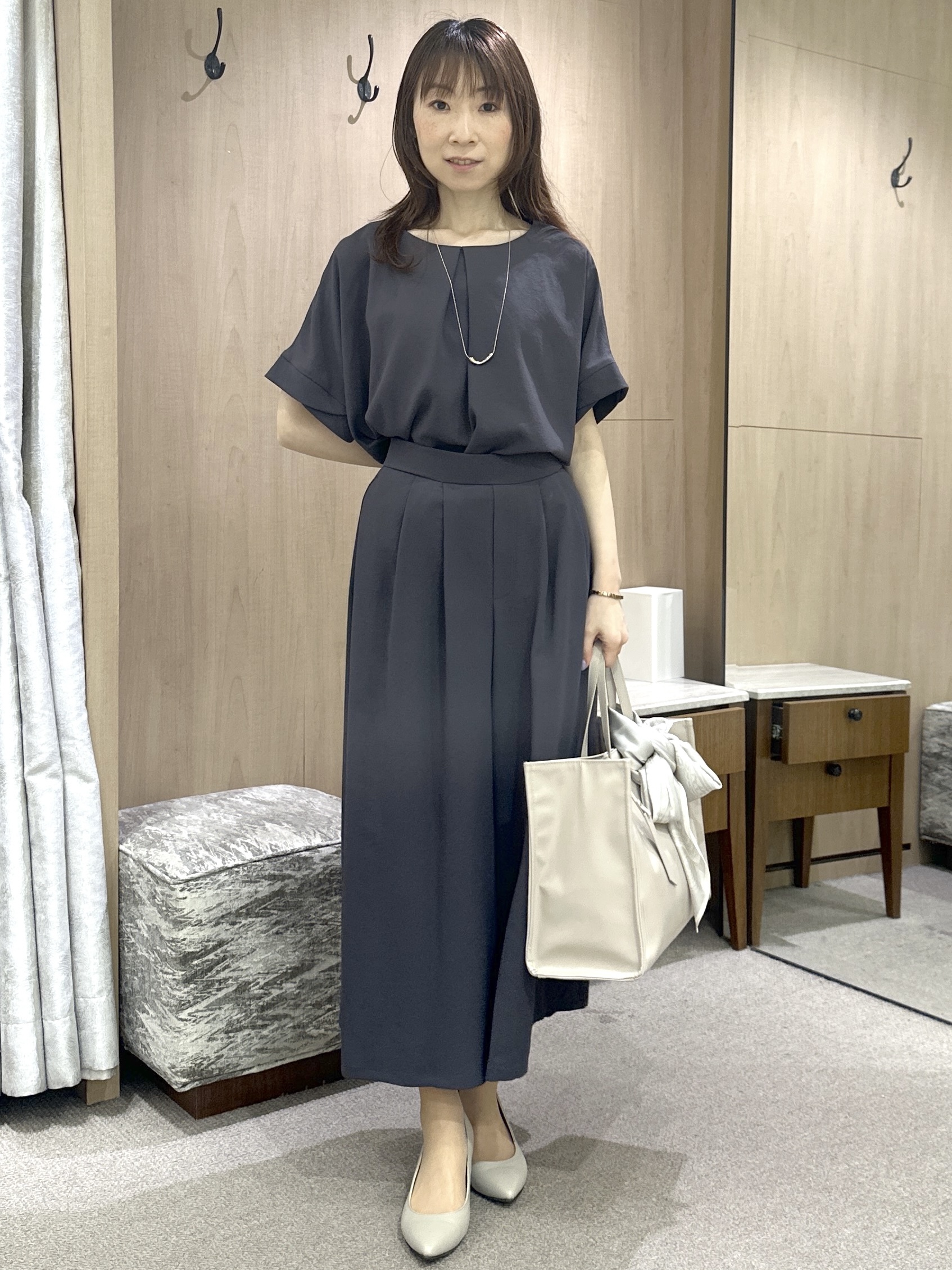 Miwaさんの「UNTITLED｜◆【アンサンブル可】ラメ混クルーネックカーディガン」を使ったコーディネート