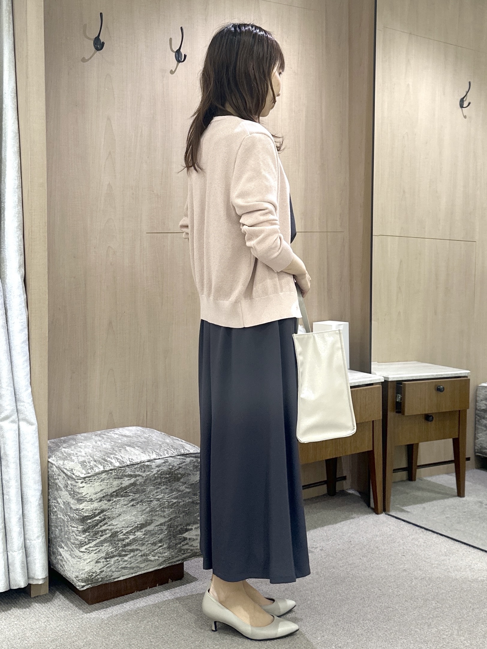 Miwaさんの「UNTITLED｜◆【アンサンブル可】ラメ混クルーネックカーディガン」を使ったコーディネート