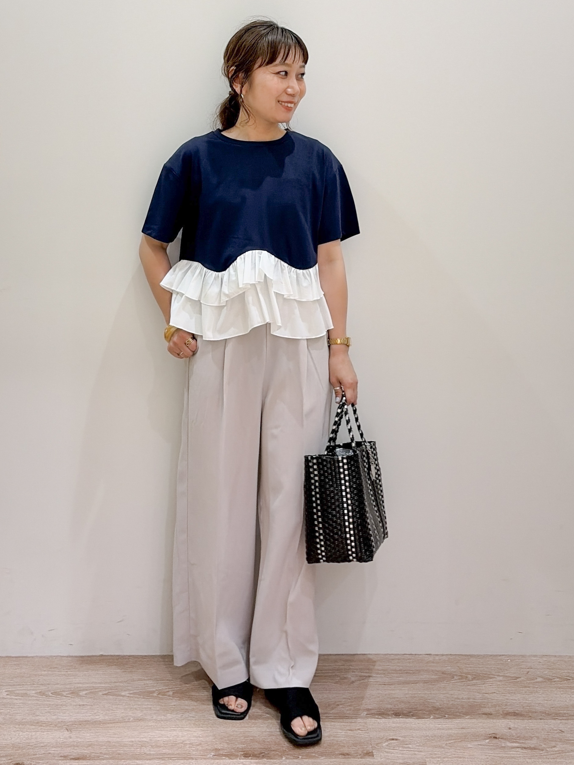 risayanさんの「OPAQUE.CLIP｜裾フリルドッキングTシャツ【洗濯機OK】」を使ったコーディネート