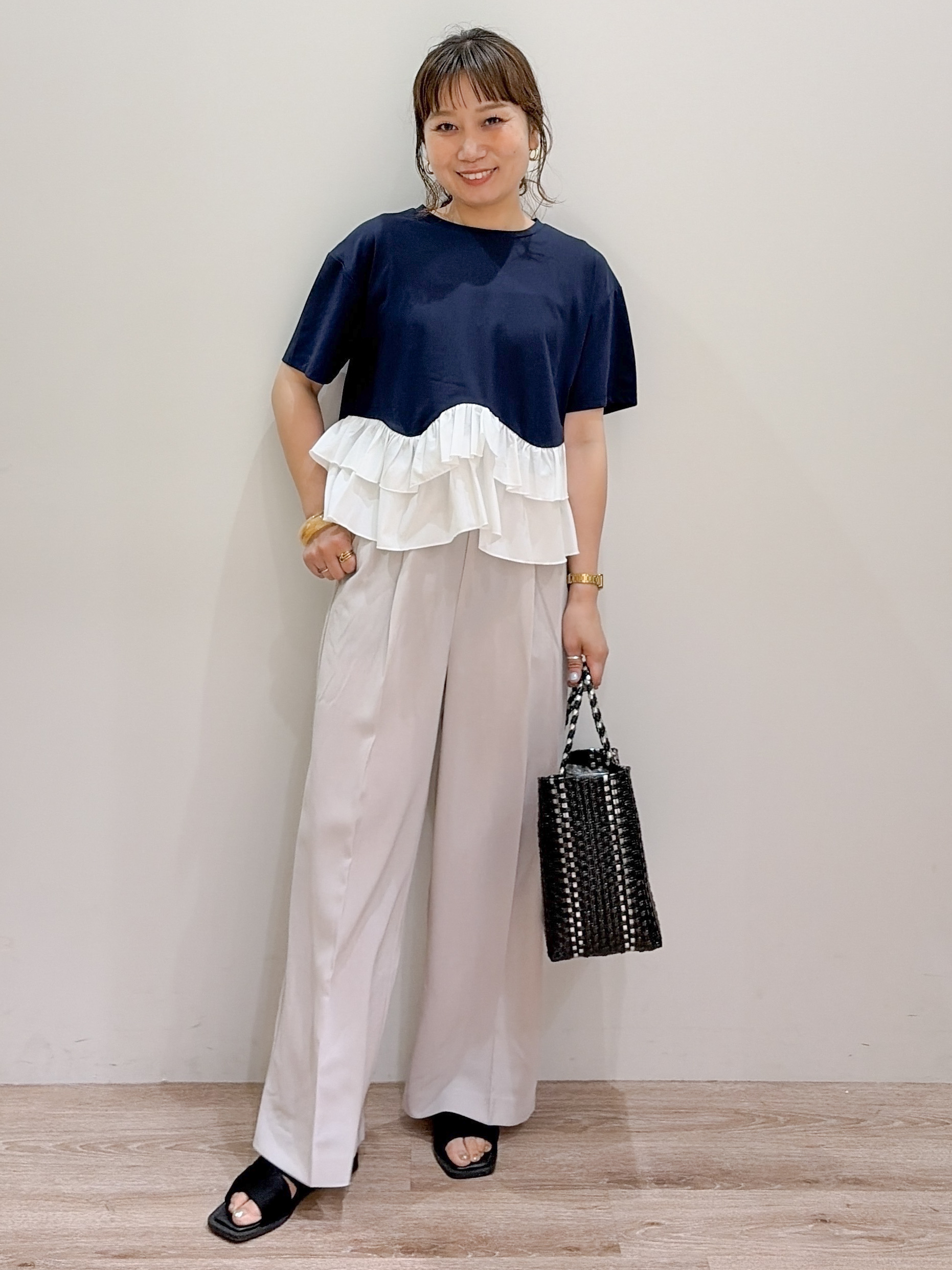 risayanさんの「OPAQUE.CLIP｜裾フリルドッキングTシャツ【洗濯機OK】」を使ったコーディネート