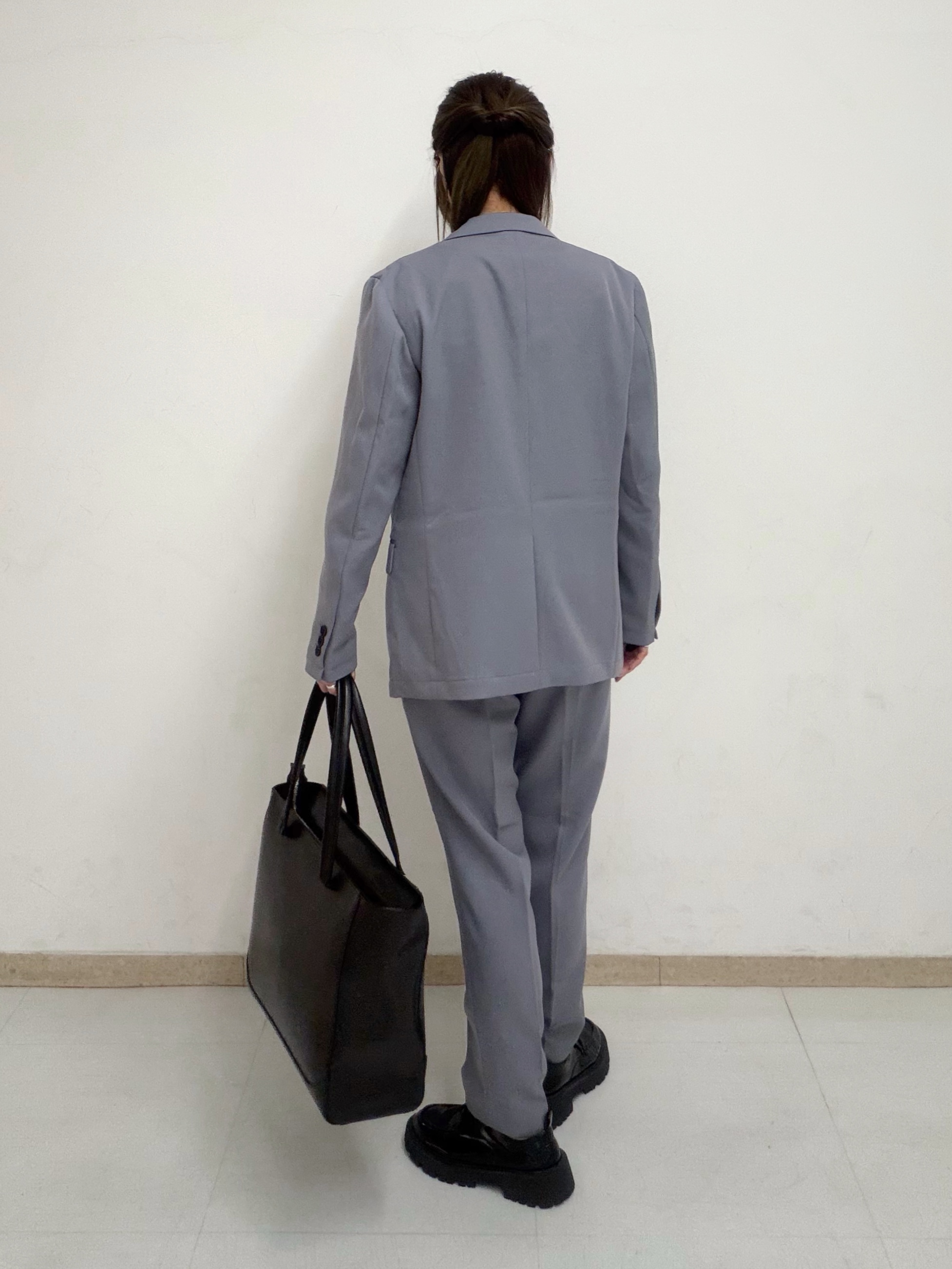 nori さんの「tk.TAKEO KIKUCHI｜◆【昨年の人気商品！】上下2点セットエステルサージセットアップ/通年着用可/洗濯可/オールシーズン/」を使ったコーディネート