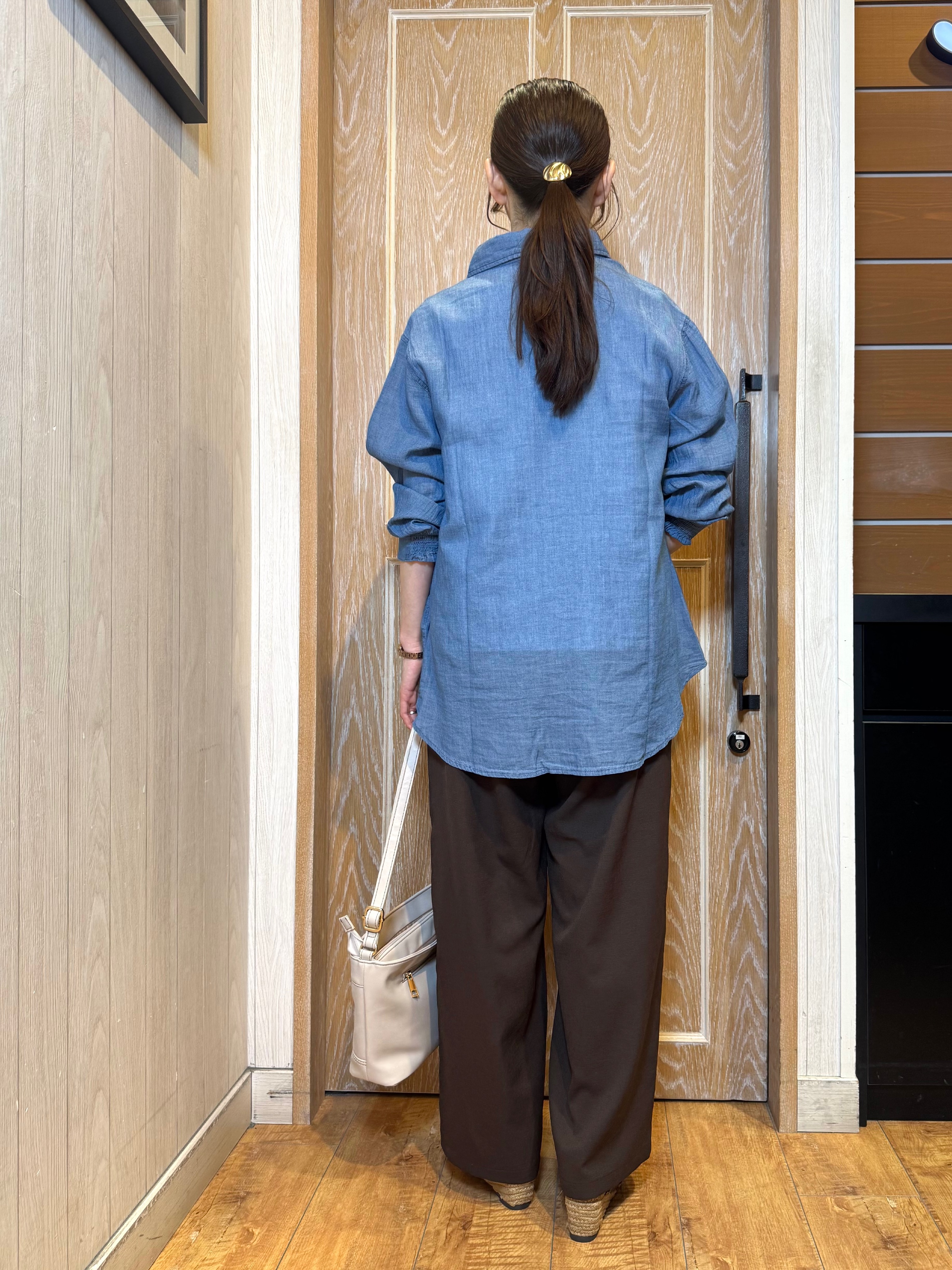 KAORIさんの「SHOO･LA･RUE｜【S-LL/プチプラ/柄が選べる】上品プリントTシャツ」を使ったコーディネート