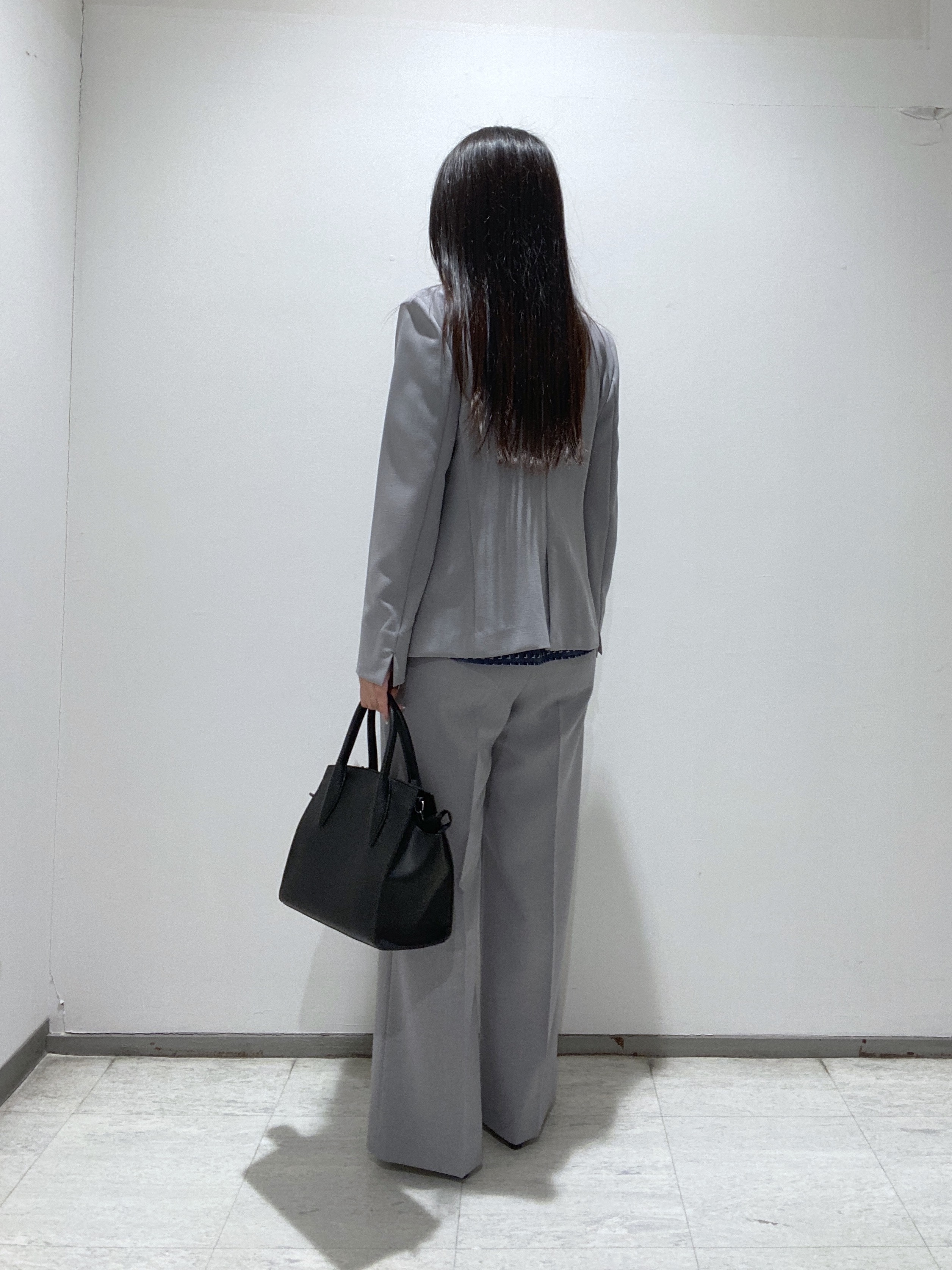 meiさんの「INDIVI｜【定番スーツ／UVケア／洗える】ウール調ノーカラージャケット」を使ったコーディネート