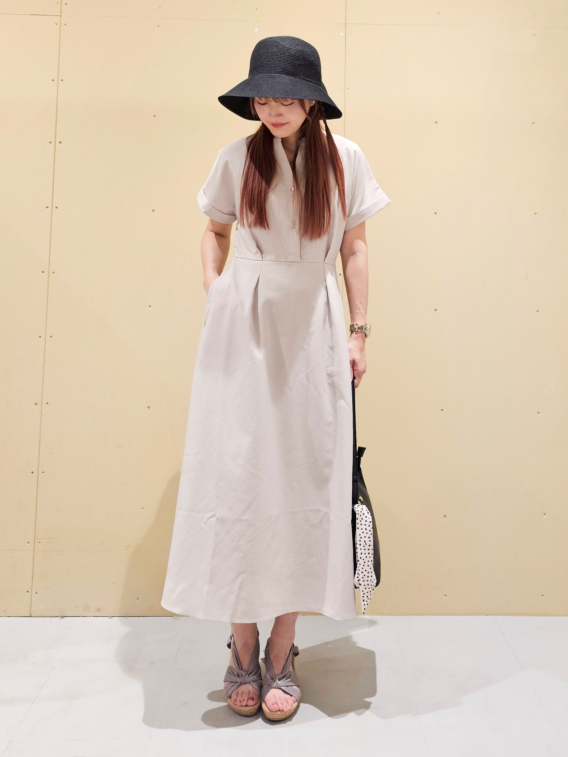 ゆゆさんの「SHOO･LA･RUE｜【洗濯機可／洗濯後しわになりにくい】ウエストタックフレンチワンピース」を使ったコーディネート