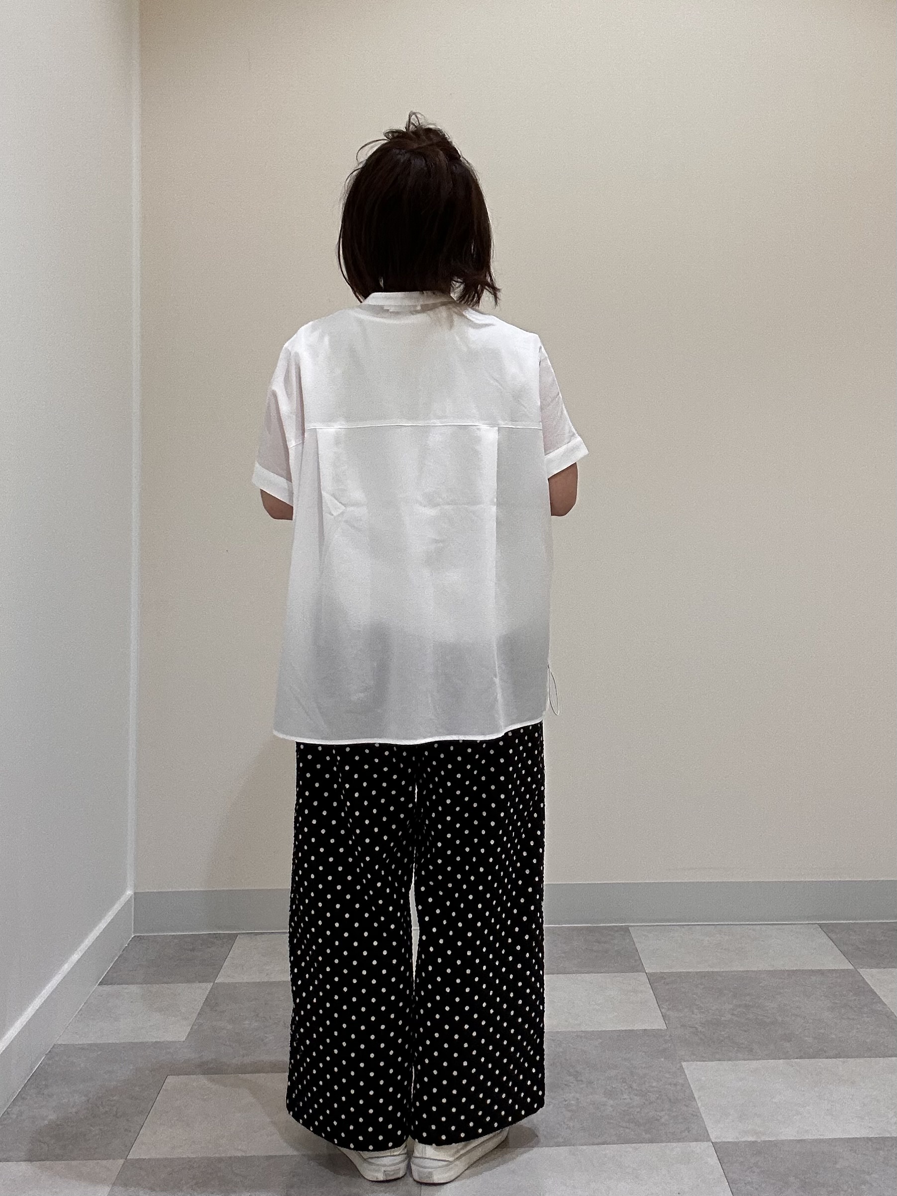 Aiさんの「Dessin｜【高通気/セットアップ可】ドロストシャツ」を使ったコーディネート