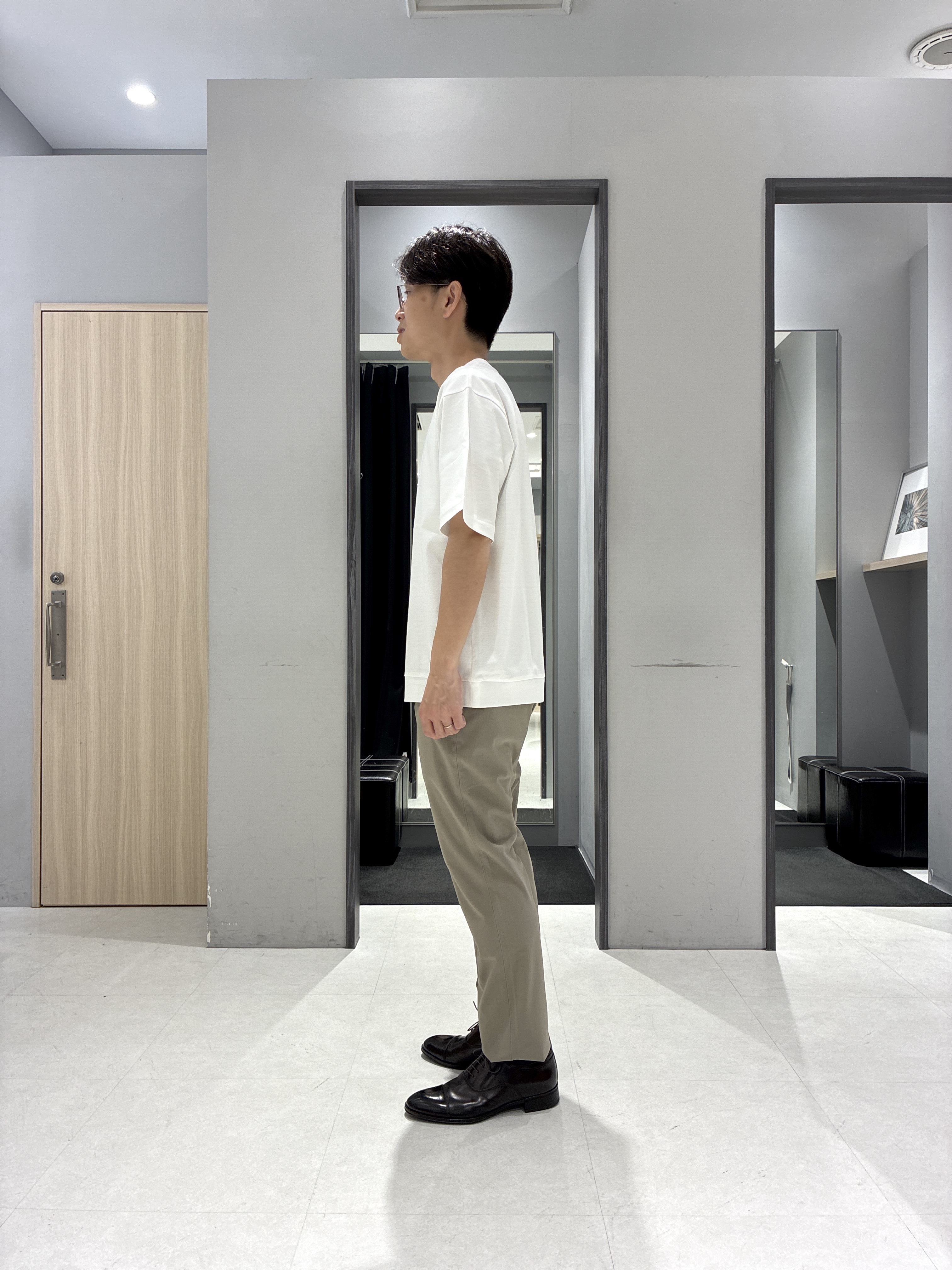 わいずみさんの「TAKEO KIKUCHI｜【抗菌防臭】COOL DOTS（R）ドビープリント ジャケット」を使ったコーディネート