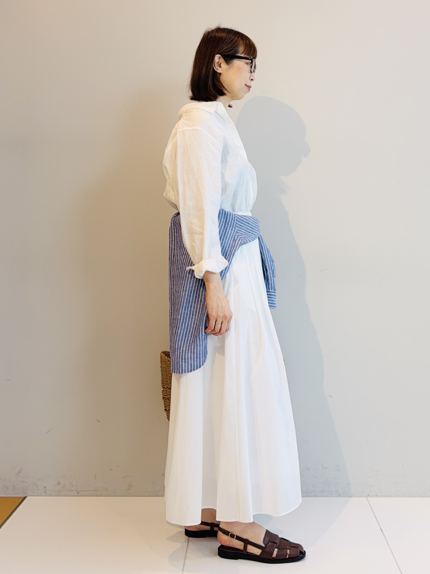 murayamaさんの「INDIVI｜【接触冷感／2WAY】カシュクールリネンシャツ」を使ったコーディネート