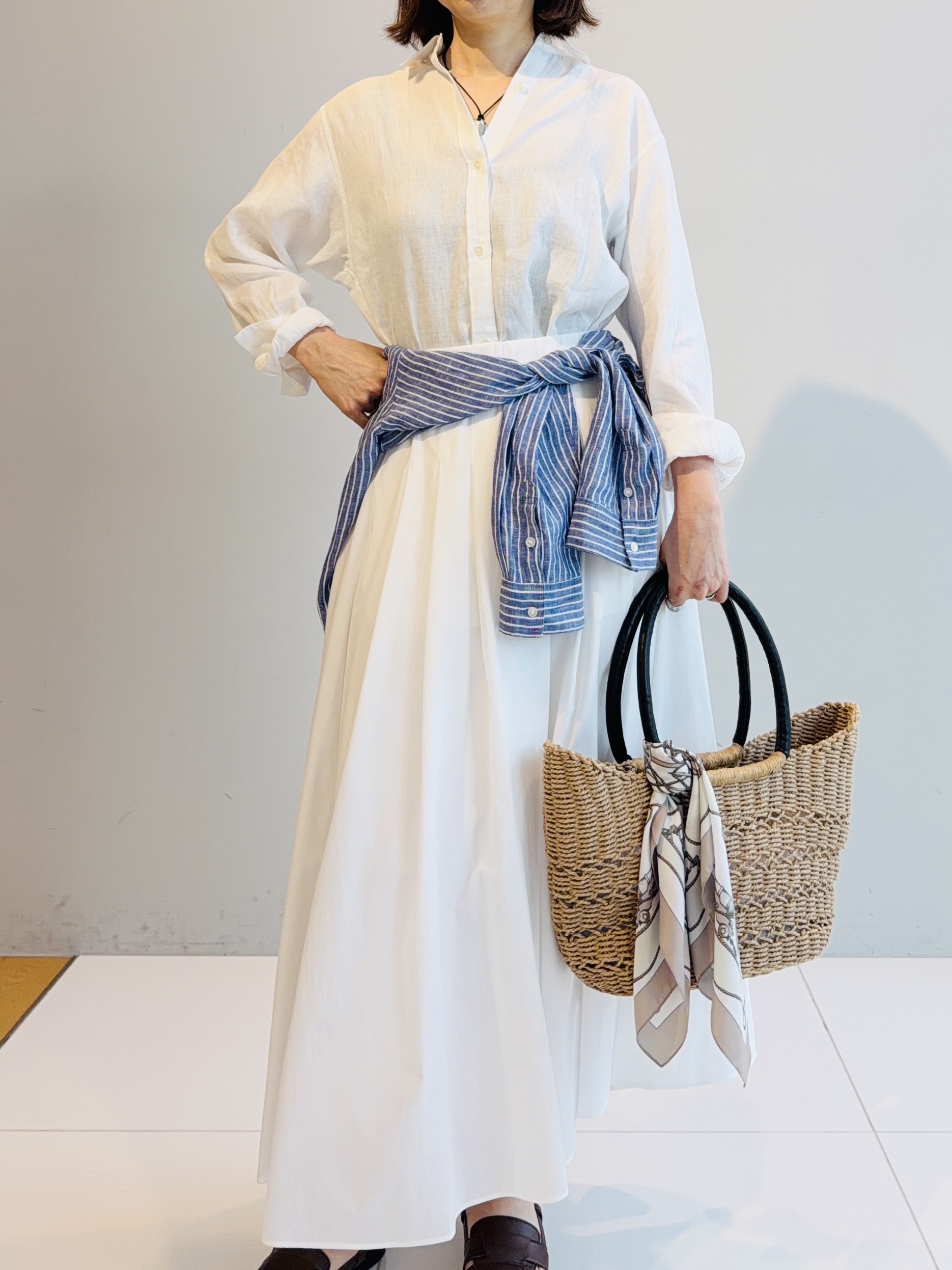 murayamaさんの「INDIVI｜【接触冷感／2WAY】カシュクールリネンシャツ」を使ったコーディネート