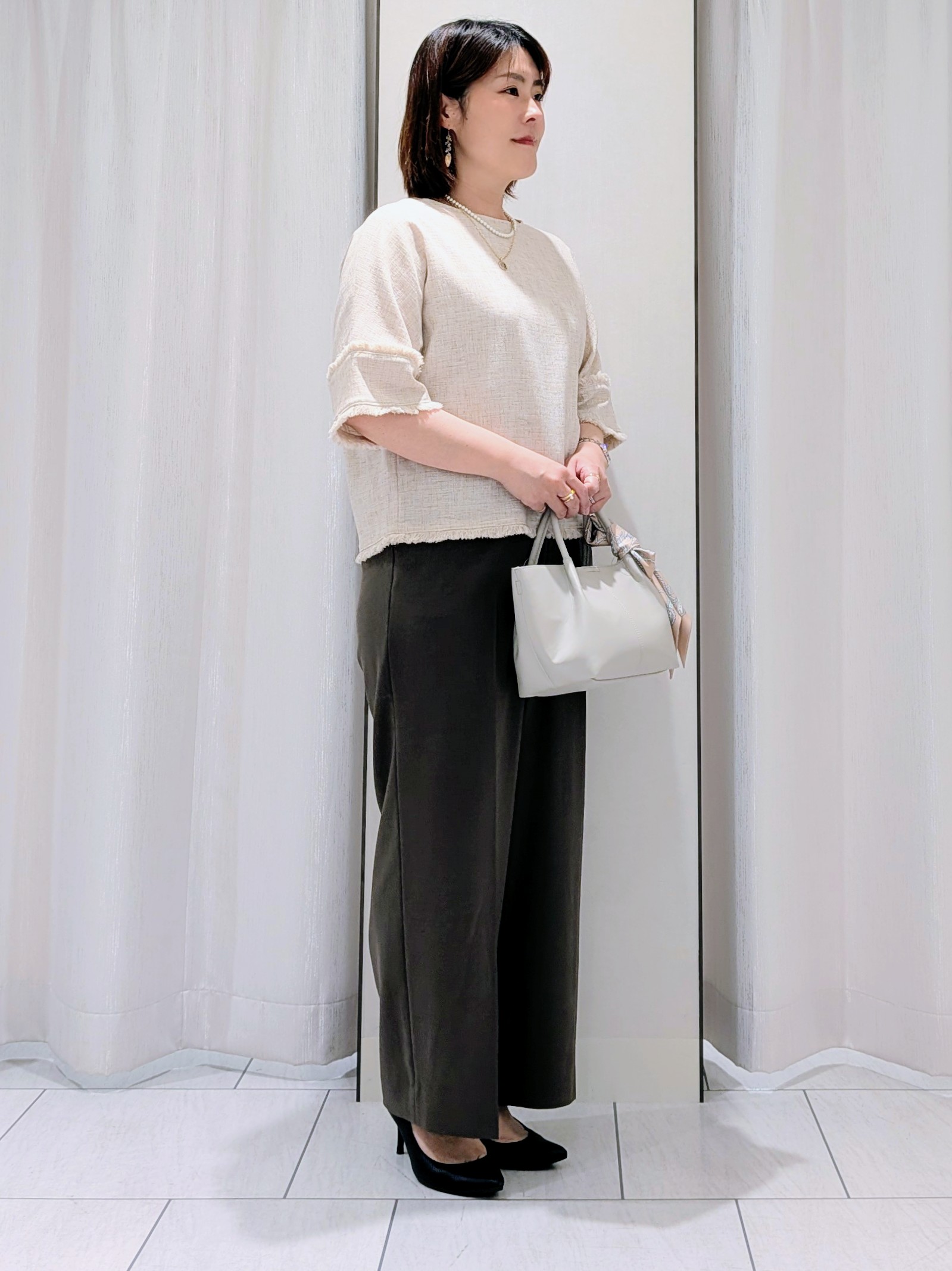 Onumaさんの「UNTITLED｜◆ドライミックスツィードブラウス」を使ったコーディネート