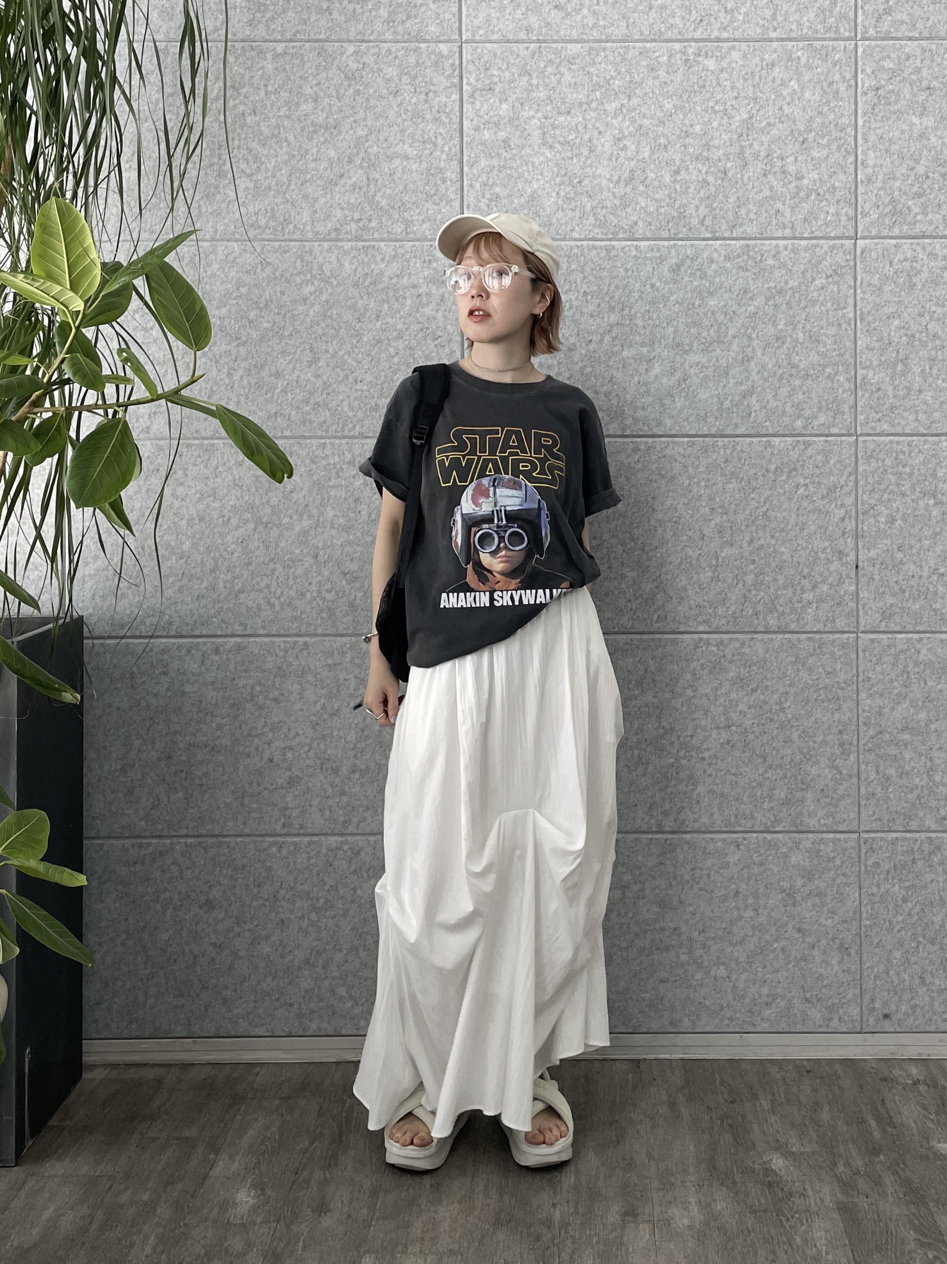 mikuさんの「INDIVI｜【GOODROCKSPEED】ANAKIN SKYWALKER ／ Print T－Shirt」を使ったコーディネート