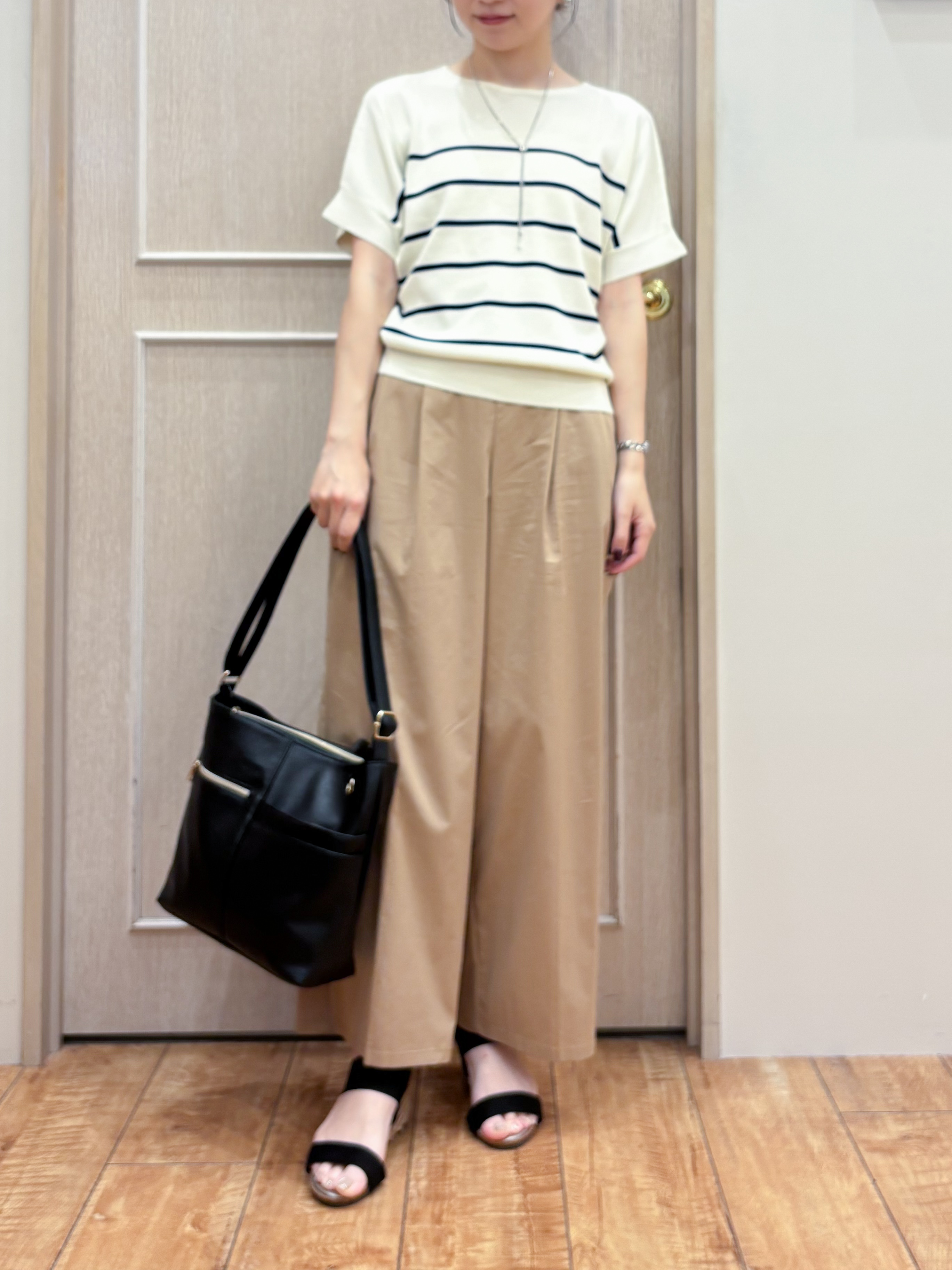 なみさんの「SHOO･LA･RUE｜【毎日洗える/UV】二の腕隠れる さらっとドルマン半袖ニット」を使ったコーディネート