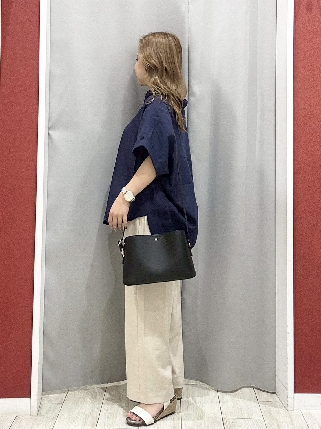 shioさんの「SHOO･LA･RUE｜【UV/吸水速乾/抗菌防臭】インせず着られる フレンチリネンスキッパーシャツ」を使ったコーディネート