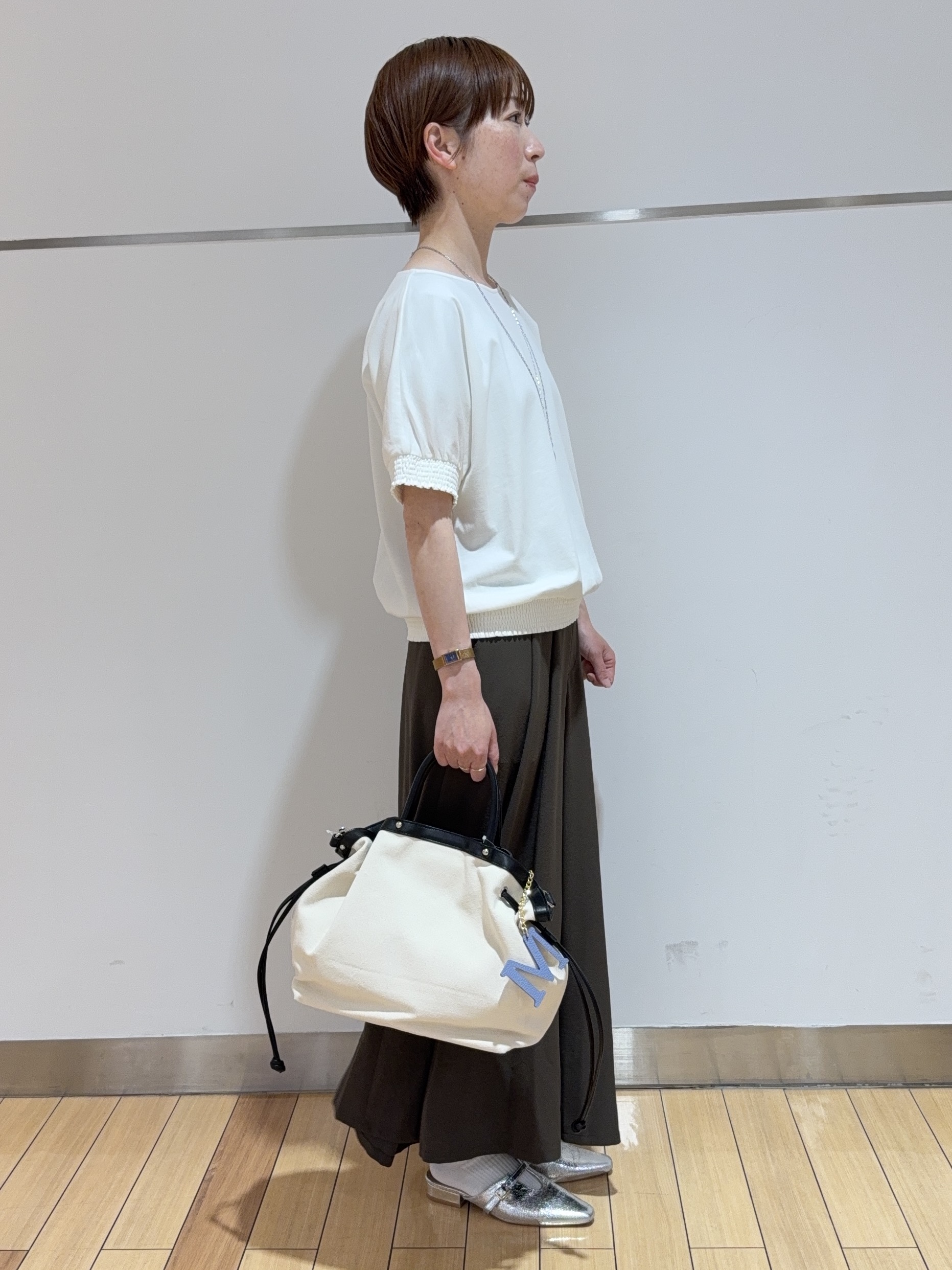 あやさんの「UNTITLED｜【接触冷感/汗染み防止/吸水速乾/UVカット】シャーリングプルオーバー」を使ったコーディネート