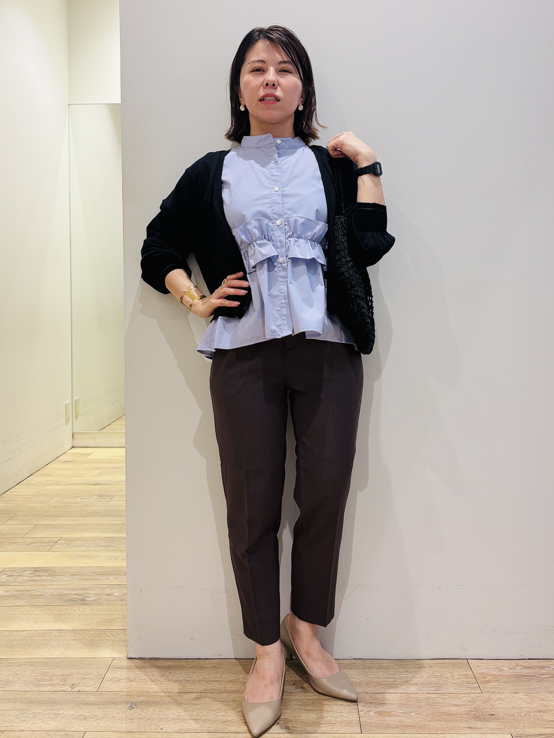 YUKOさんの「index｜【接触冷感】シアーショートトッパーカーディガン《洗濯機OK／抗ピル》」を使ったコーディネート