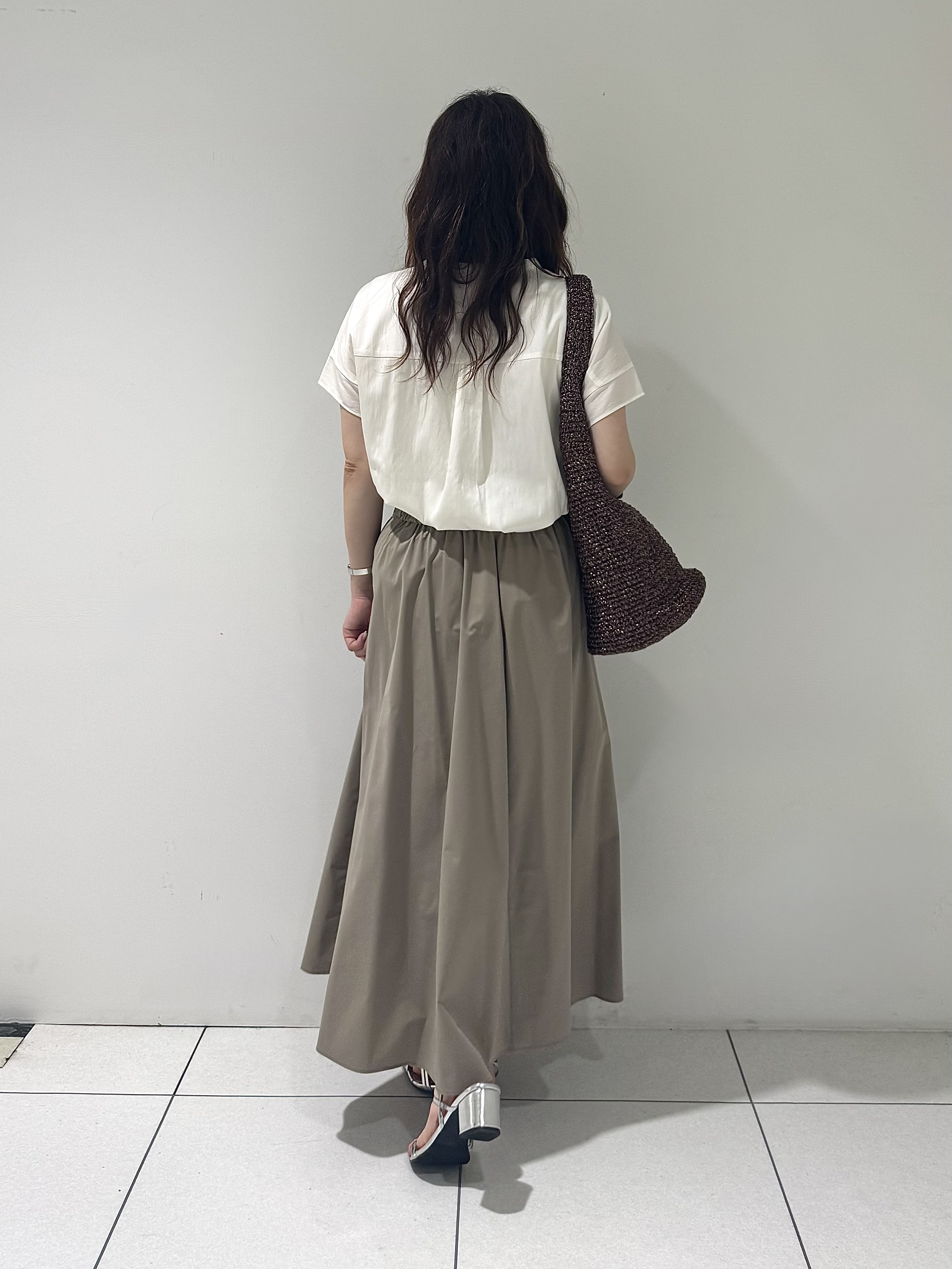 そんさんの「INDIVI｜【洗える／SETUP可能】スキッパーブラウス」を使ったコーディネート