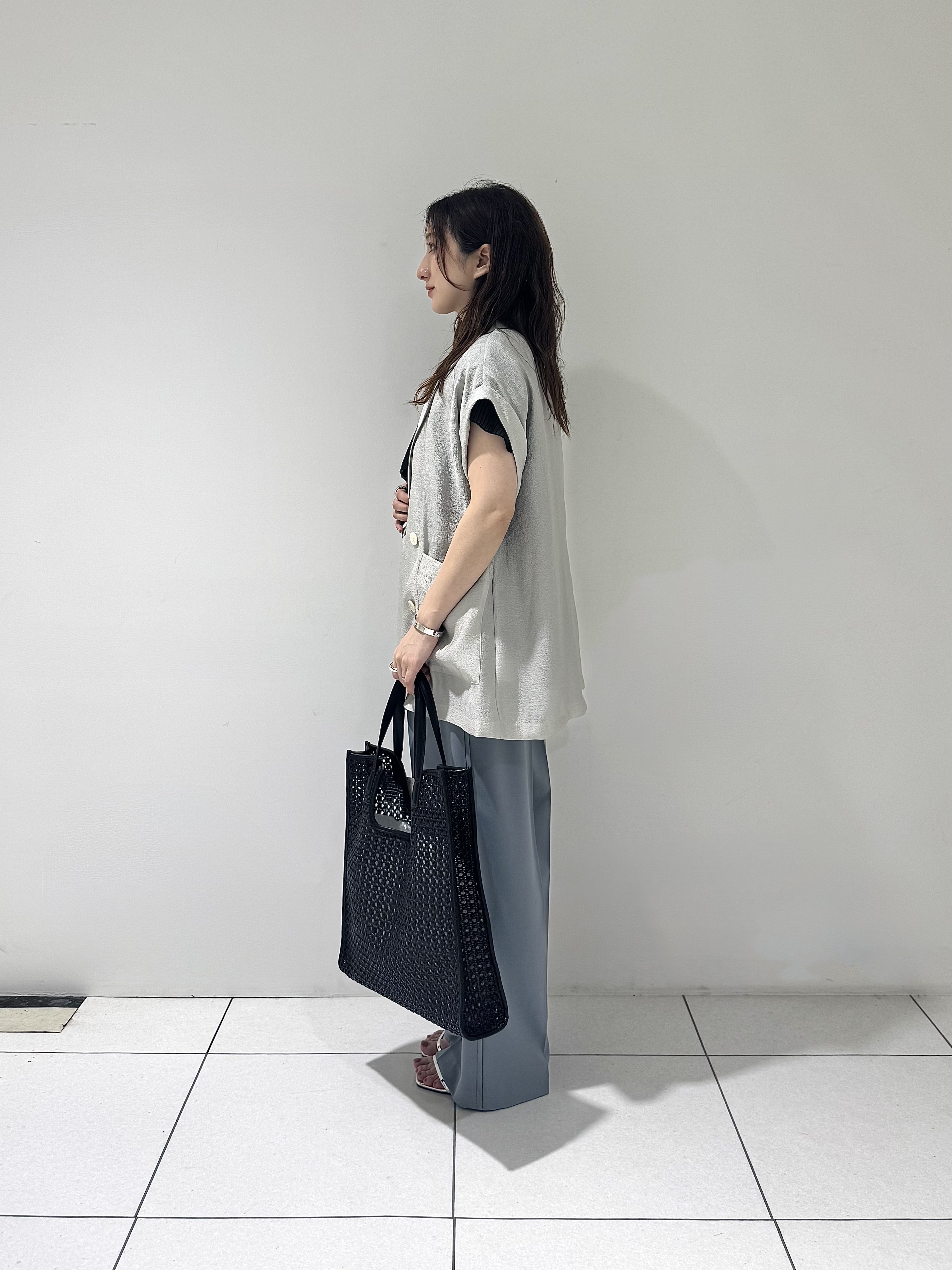 そんさんの「INDIVI｜ワッシャーシアー半袖ダブルジャケット」を使ったコーディネート