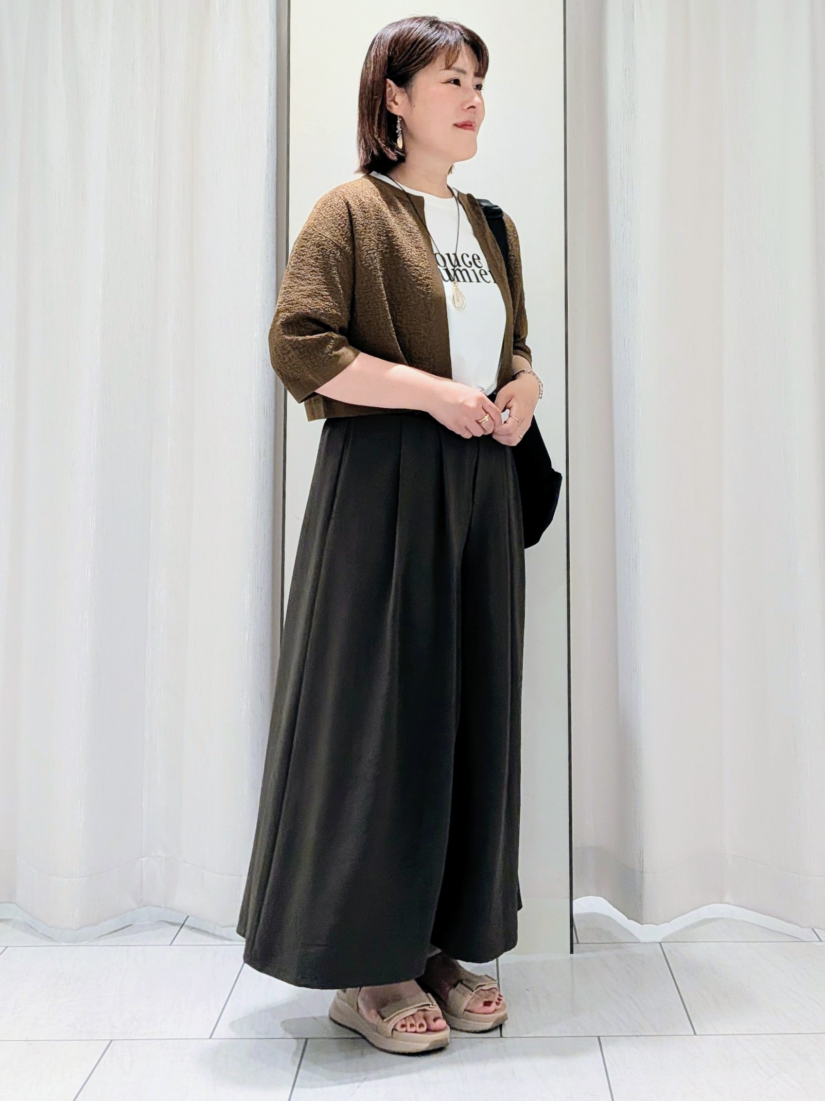 Onumaさんの「UNTITLED｜コットンロゴTシャツ」を使ったコーディネート