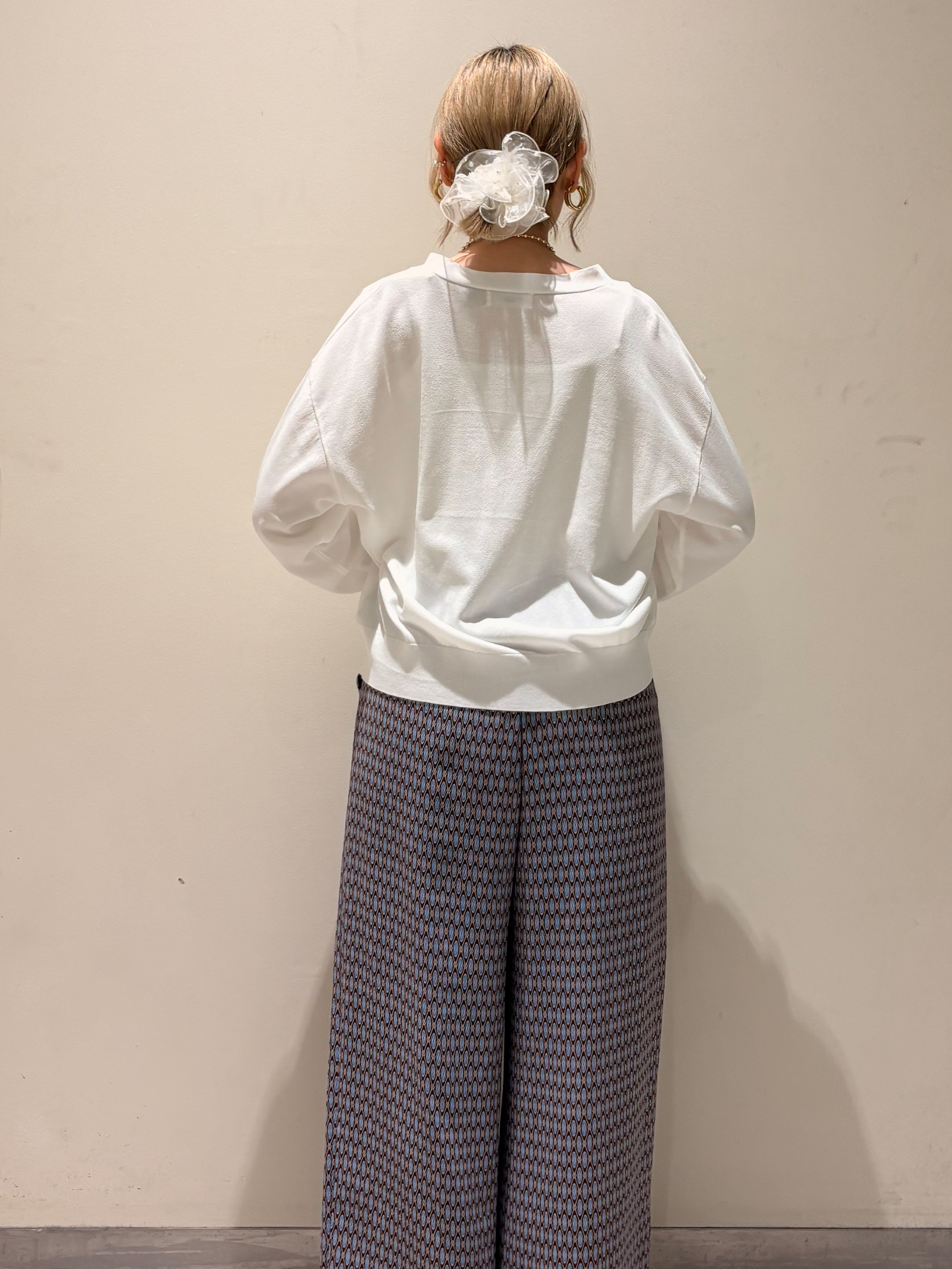 みきちぃさんの「OPAQUE.CLIP｜【UV／接触冷感】Vネックリラクシーニットカーディガン《洗濯機OK／抗ピル》」を使ったコーディネート