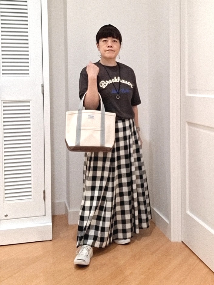 ai-Pさんの「Dessin｜【洗える】オーガニックコットンロゴTシャツ」を使ったコーディネート
