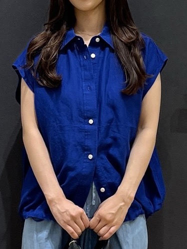 Minaさんの「Dessin｜リネンブレンド フレンチスリーブドロストシャツ」を使ったコーディネート
