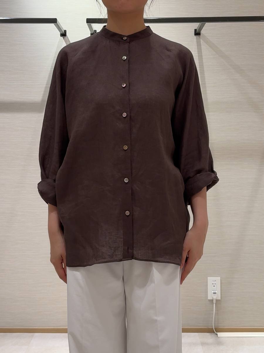 nanaさんの「UNTITLED｜【麻100】リネンドルマンシャツ」を使ったコーディネート