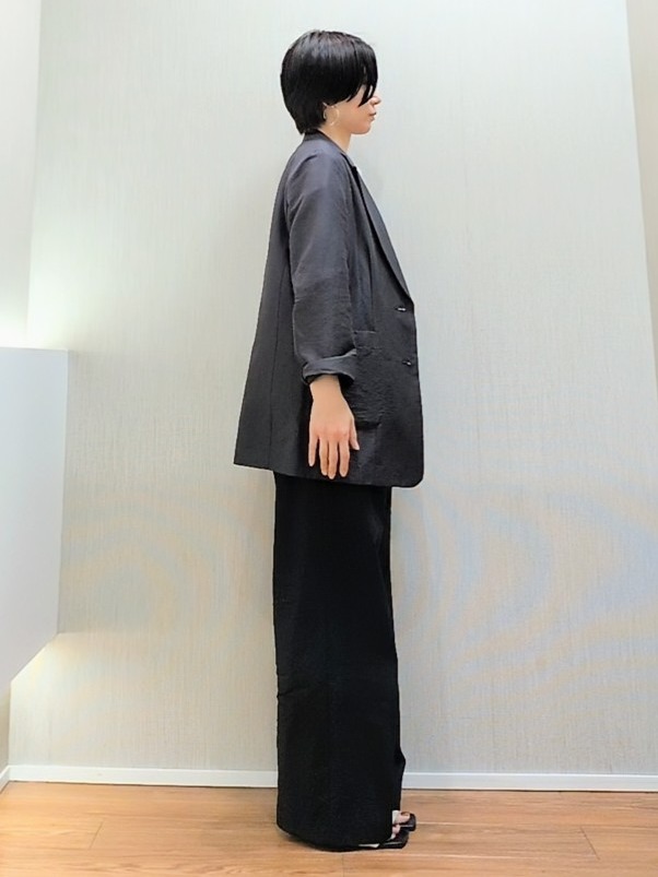 ミズタさんの「UNTITLED｜◆【程よいシアー感/洗える】エアリーバイオジャケット」を使ったコーディネート