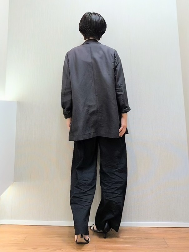 ミズタさんの「UNTITLED｜◆【程よいシアー感/洗える】エアリーバイオジャケット」を使ったコーディネート