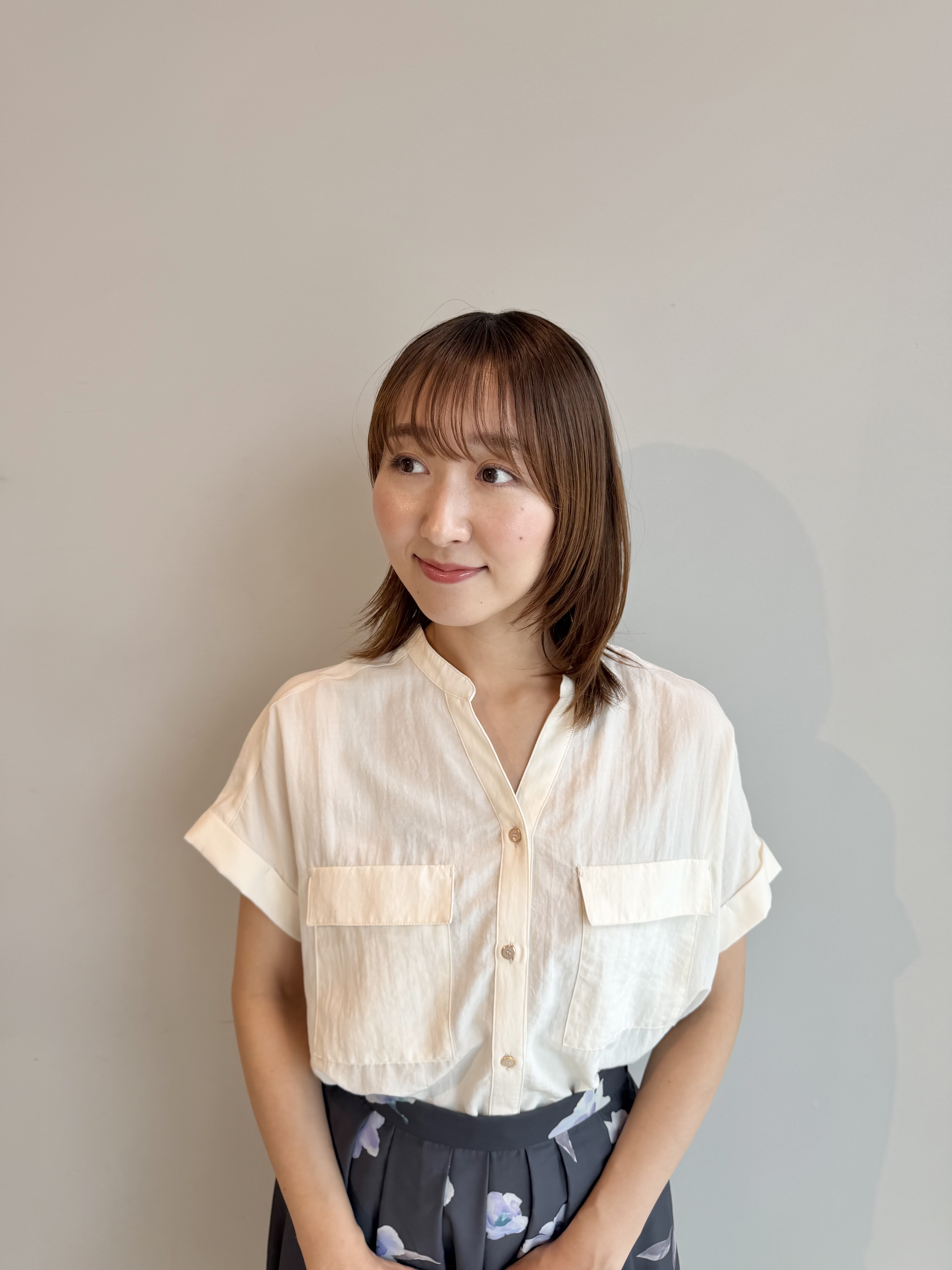 みぃさんの「index｜【接触冷感】ダブルポケットスキッパーブラウス《吸水速乾／防シワ／洗濯機OK／S～3L／7col》」を使ったコーディネート