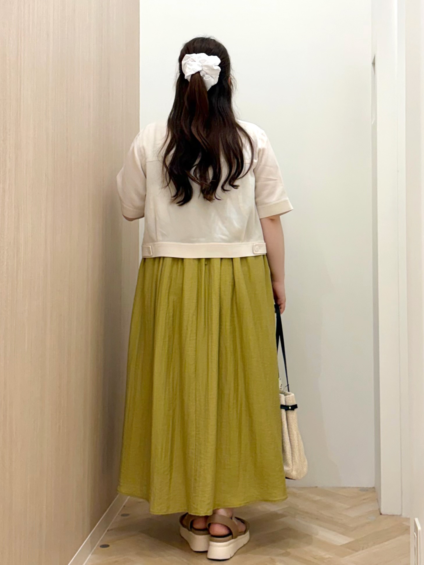 akariさんの「grove｜【吸水速乾・通気性・洗える】衿付きハーフジャケット」を使ったコーディネート