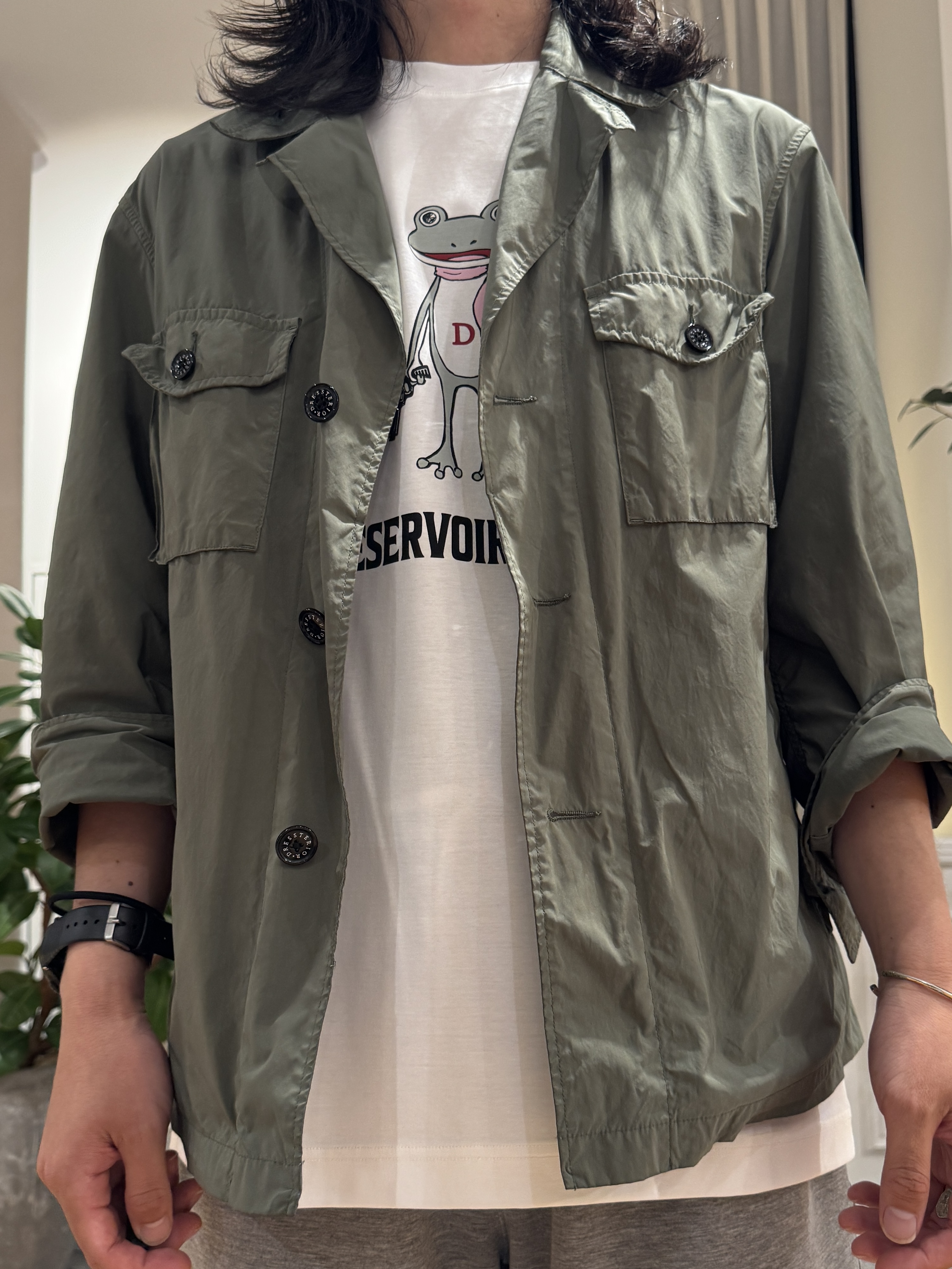 kawarataniさんの「DRESSTERIOR｜【接触冷感／抗菌防臭／消臭】ICE CLEAR COTTON フロッグオーバーフィットTシャツ」を使ったコーディネート