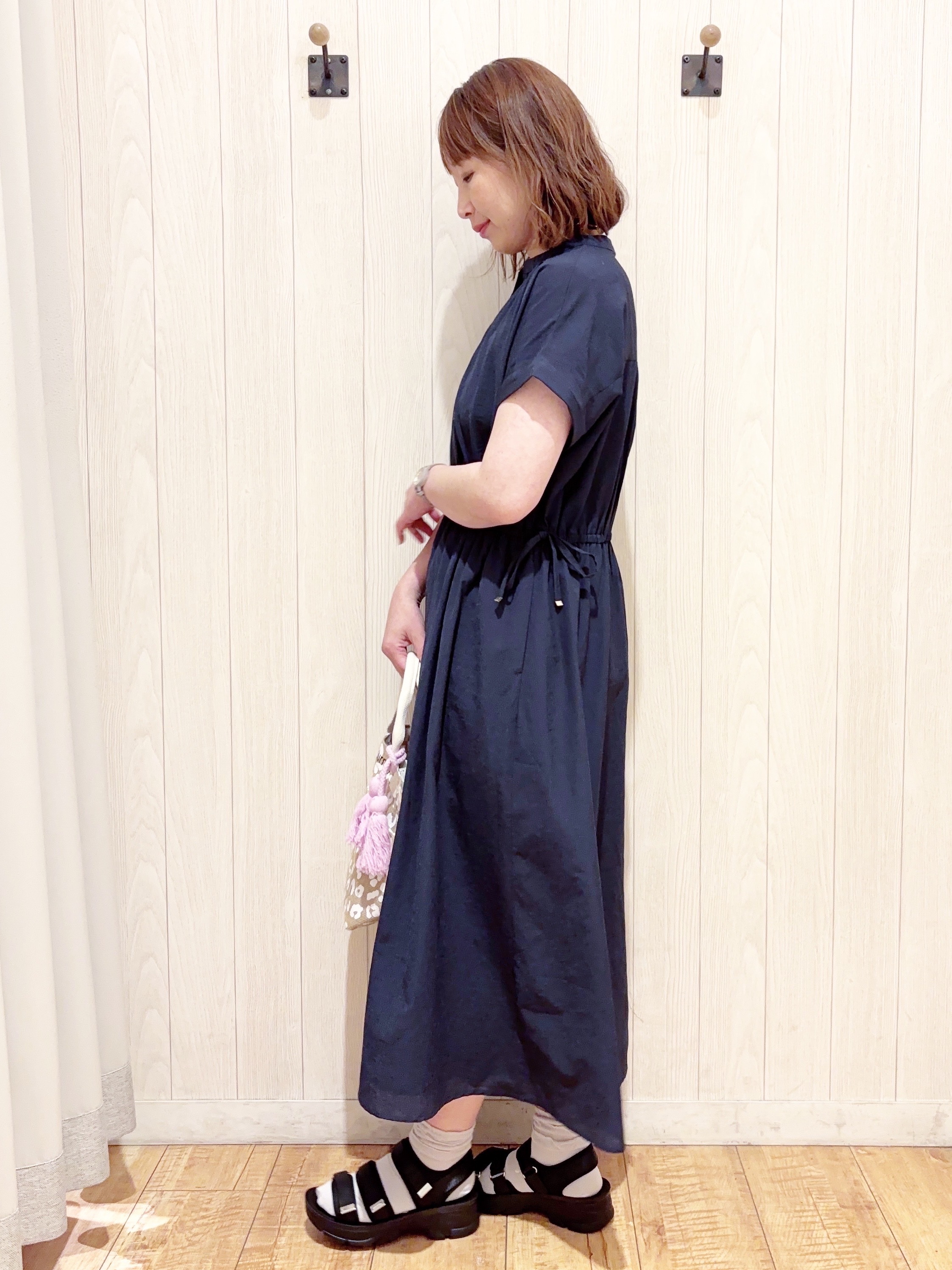 あいこさんの「SHOO･LA･RUE｜【S-LL/UV/吸水速乾/洗濯機可】通気性〇 ギャザーリボンワンピース」を使ったコーディネート