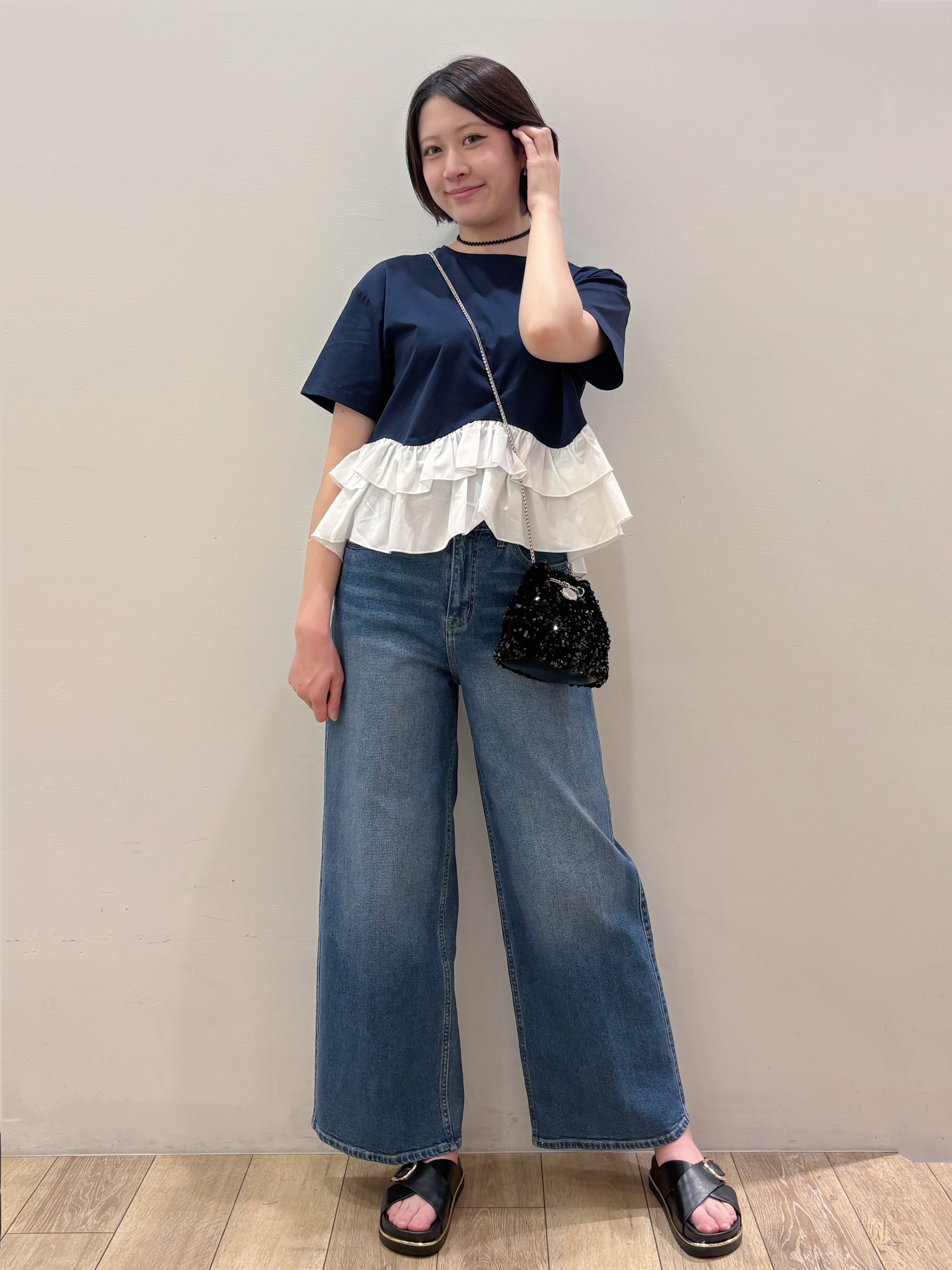 RINさんの「OPAQUE.CLIP｜裾フリルドッキングTシャツ【洗濯機OK】」を使ったコーディネート
