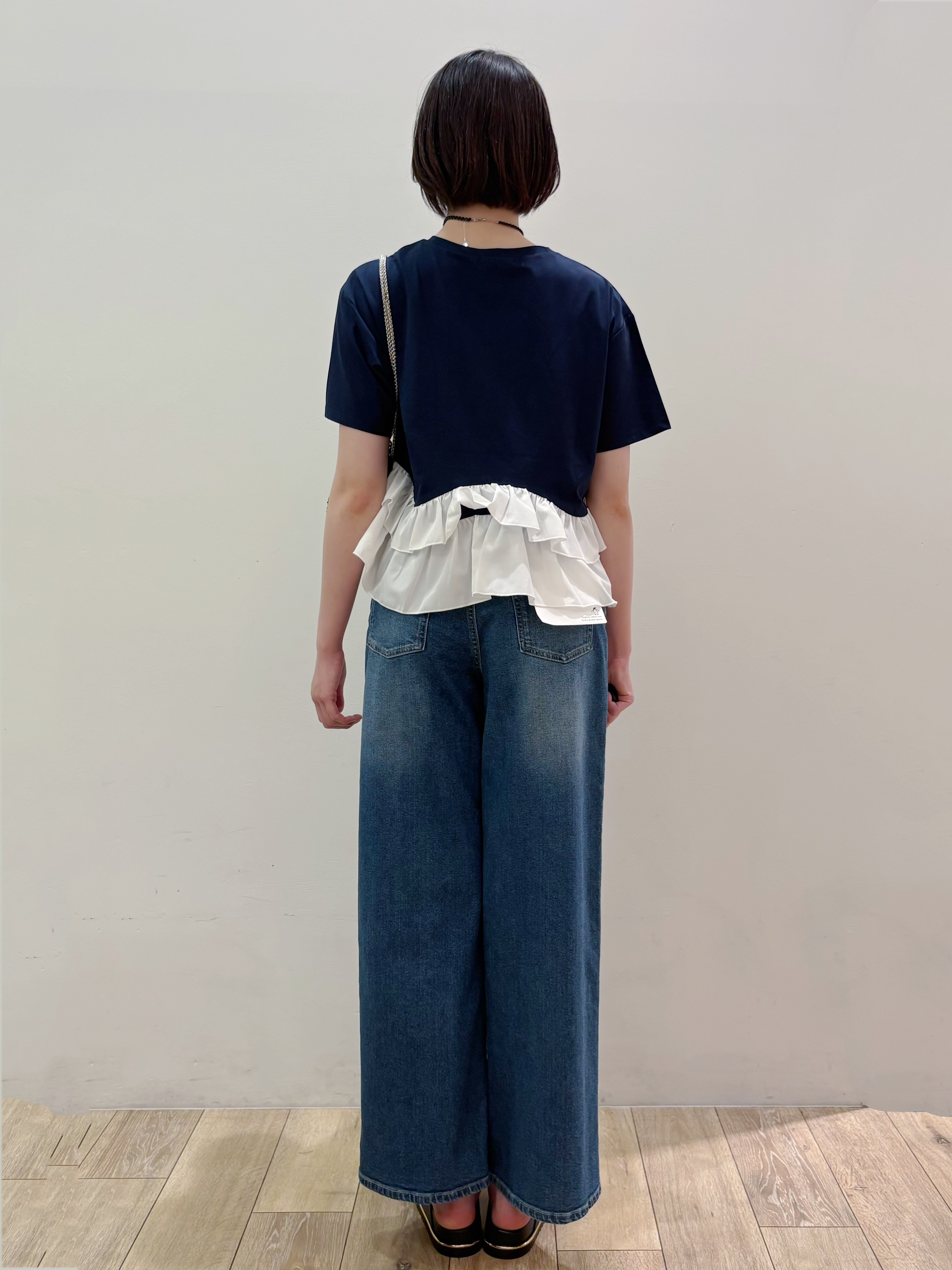 RINさんの「OPAQUE.CLIP｜裾フリルドッキングTシャツ【洗濯機OK】」を使ったコーディネート