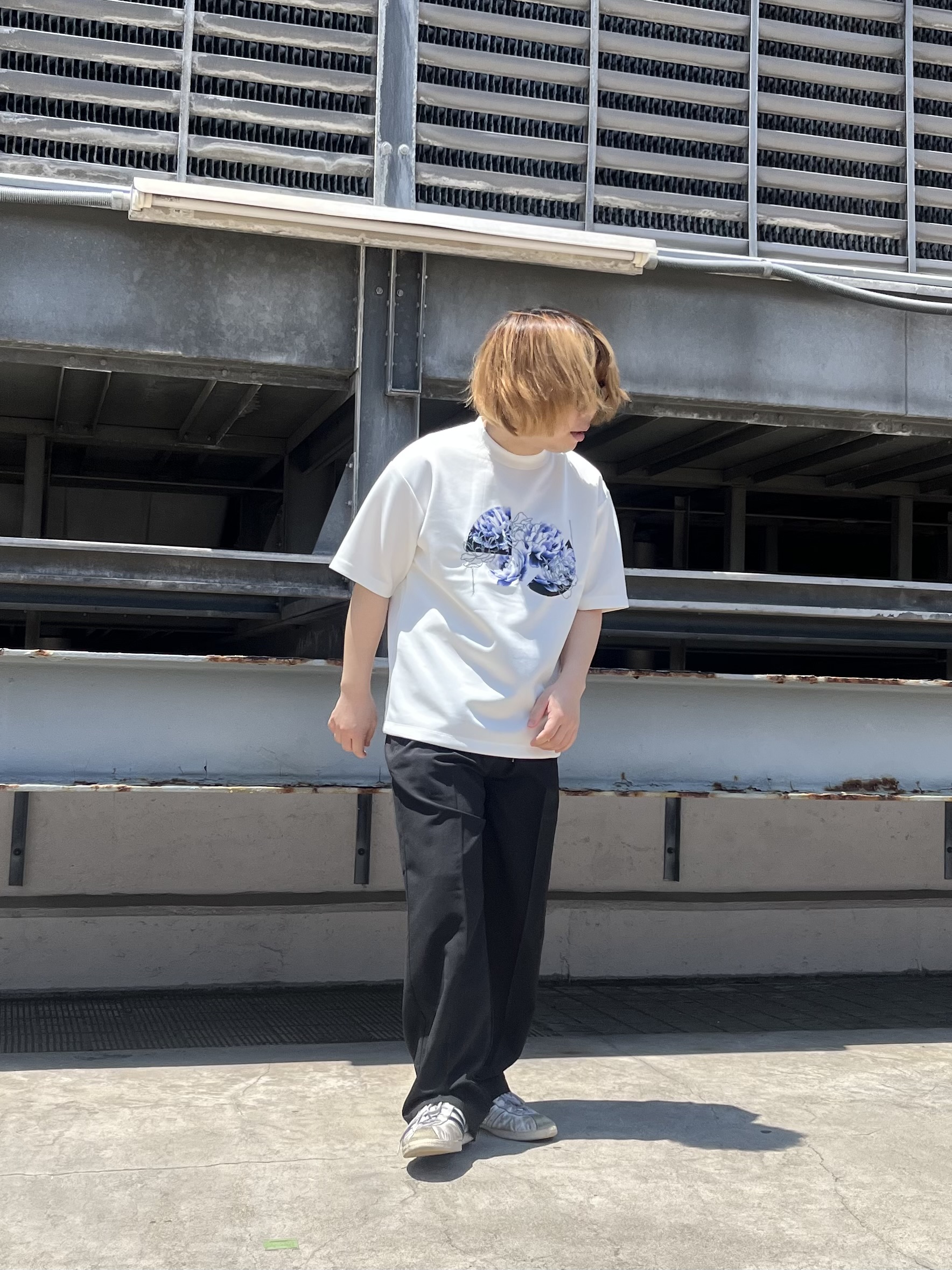 taigaさんの「tk.TAKEO KIKUCHI｜AIRY DRYセミワイドストレートパンツ/吸水速乾/UVカット/マシーンウォッシャブル/洗濯可/イ」を使ったコーディネート