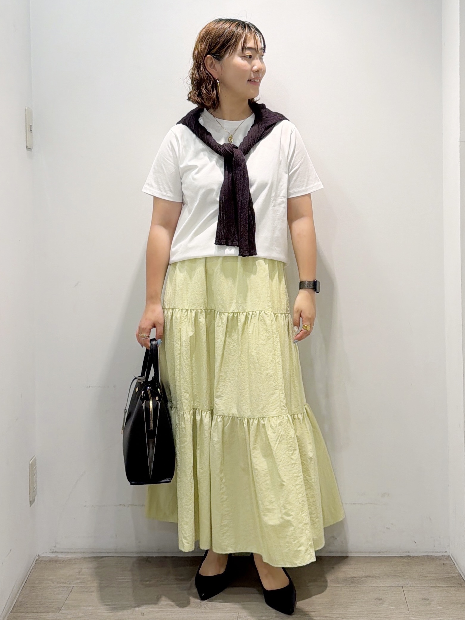 sumicaさんの「OPAQUE.CLIP｜ロゴプリント刺繍アソートTシャツ【洗濯機OK】」を使ったコーディネート