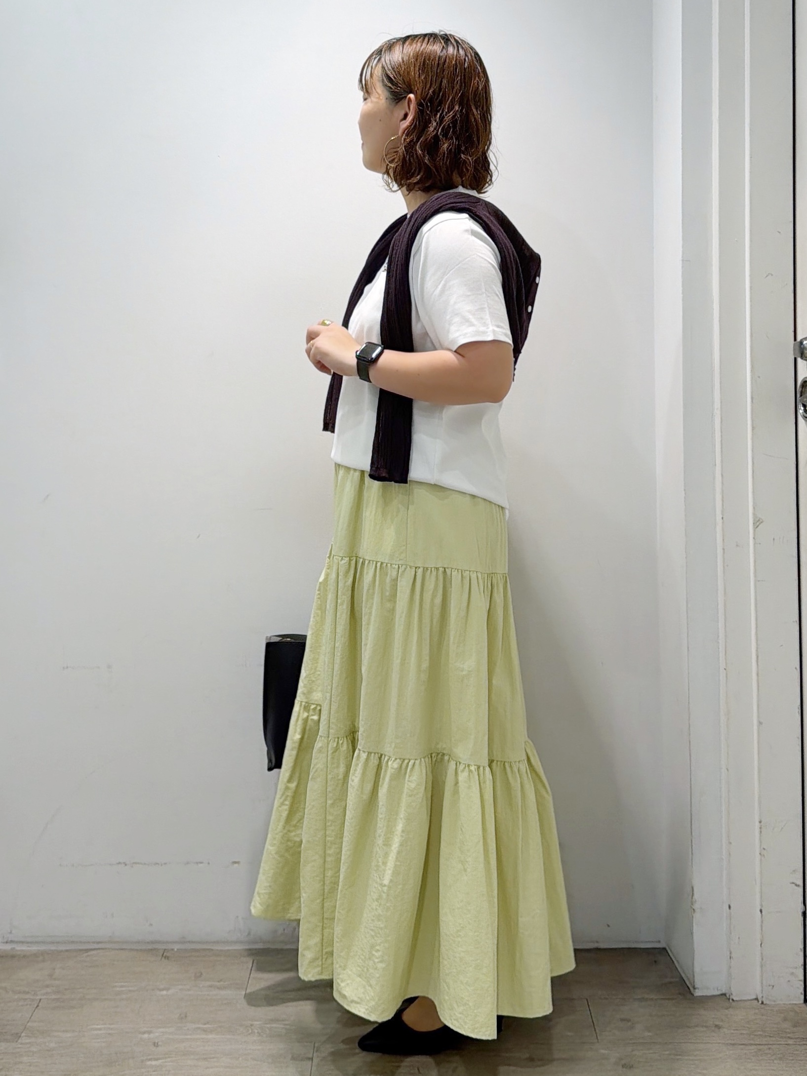 sumicaさんの「OPAQUE.CLIP｜ロゴプリント刺繍アソートTシャツ【洗濯機OK】」を使ったコーディネート
