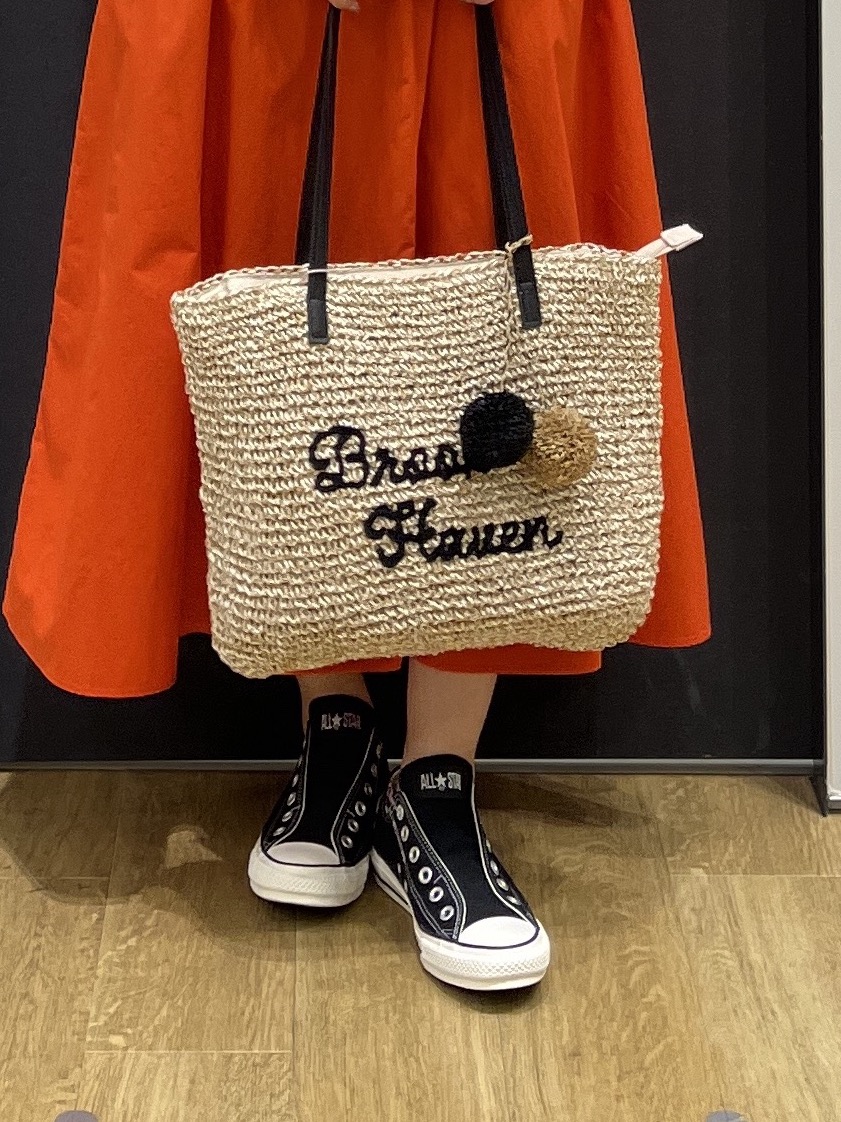 Minaさんの「Dessin｜【撥水】Aラインナイロンワンピース」を使ったコーディネート