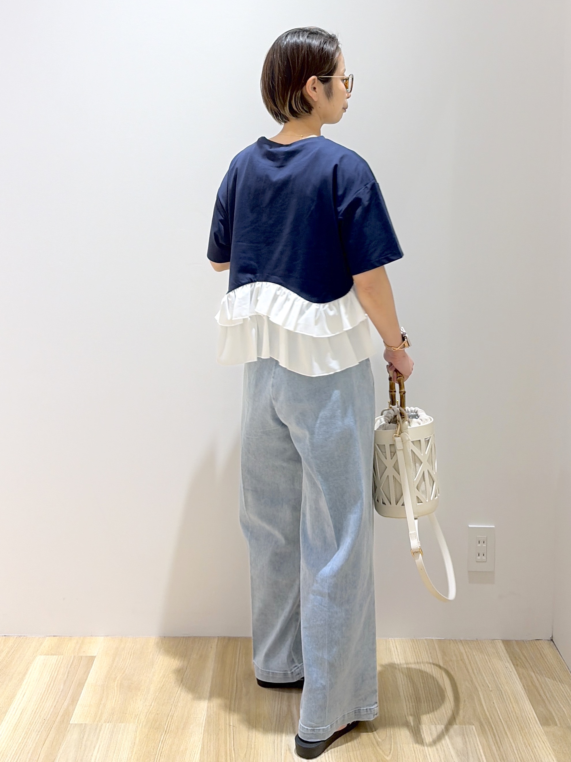 えりさんの「OPAQUE.CLIP｜裾フリルドッキングTシャツ【洗濯機OK】」を使ったコーディネート