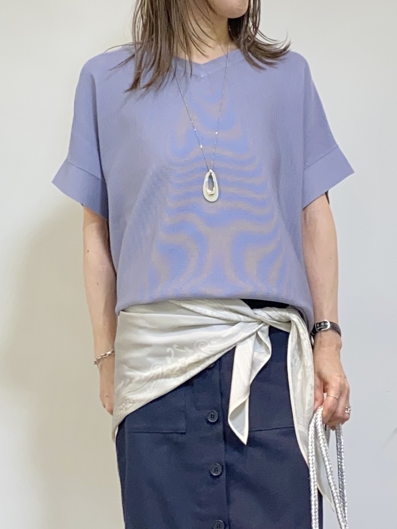 tomoさんの「UNTITLED｜【11色展開/体型カバー】前後2WAYフレンチスリーブニット」を使ったコーディネート