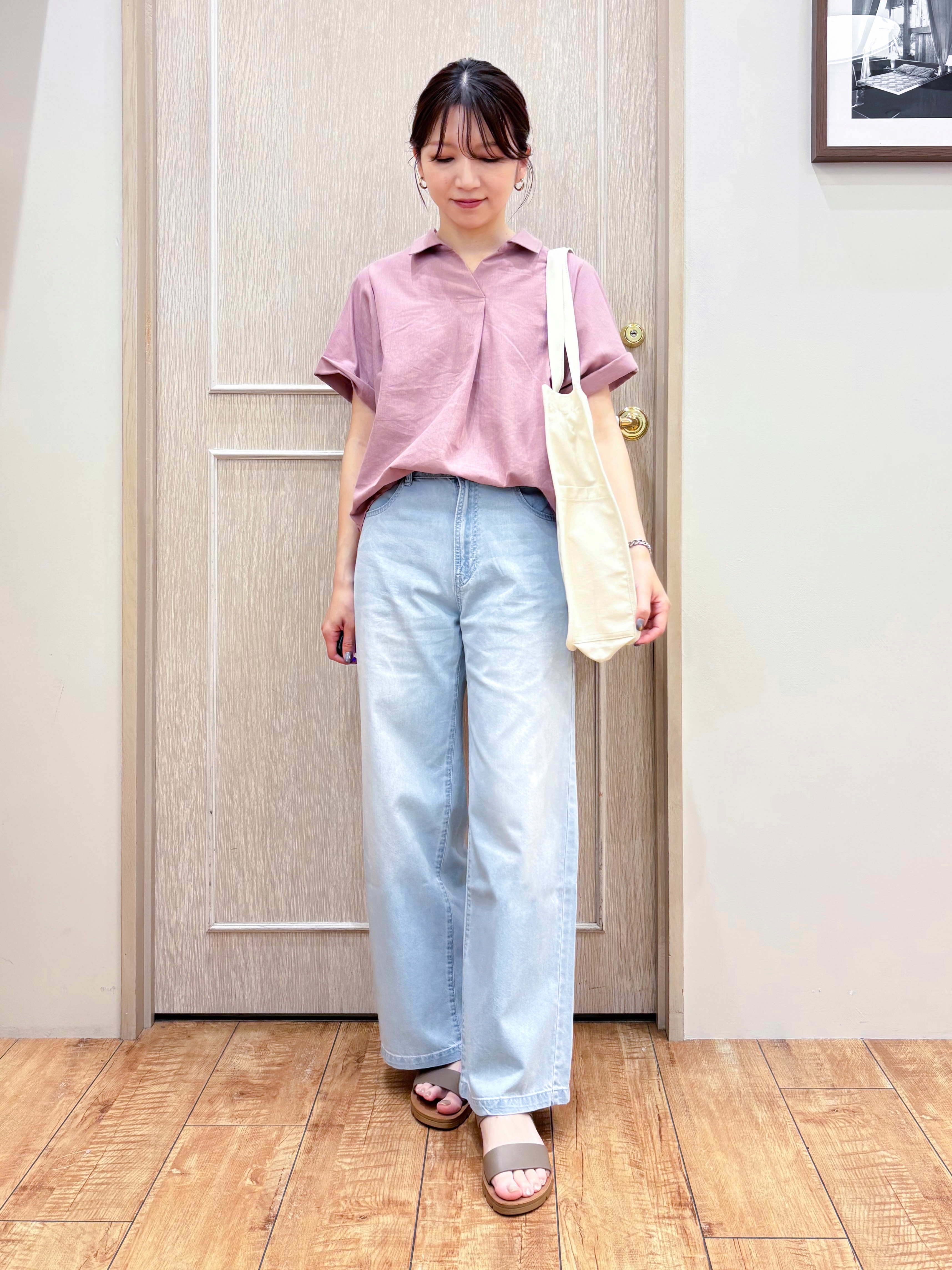 なみさんの「SHOO･LA･RUE｜【UV/吸水速乾/抗菌防臭】インせず着られる フレンチリネンスキッパーシャツ」を使ったコーディネート