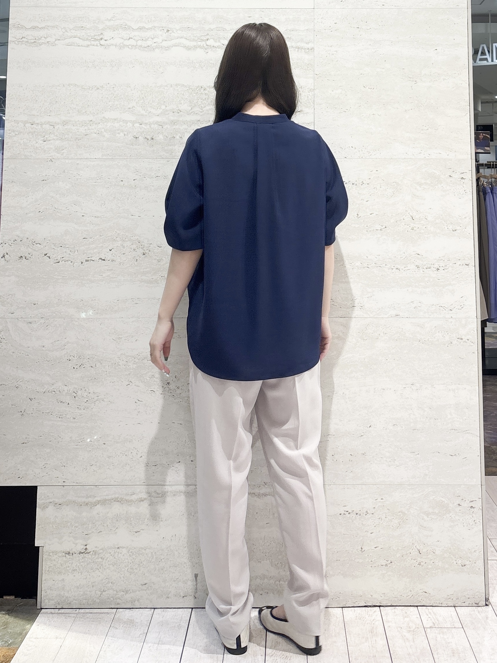 かほさんの「OPAQUE.CLIP｜【ストレッチ／防シワ／洗濯機OK】タックスリーブブラウス《SS～LL／6col／セットアップ可》」を使ったコーディネート