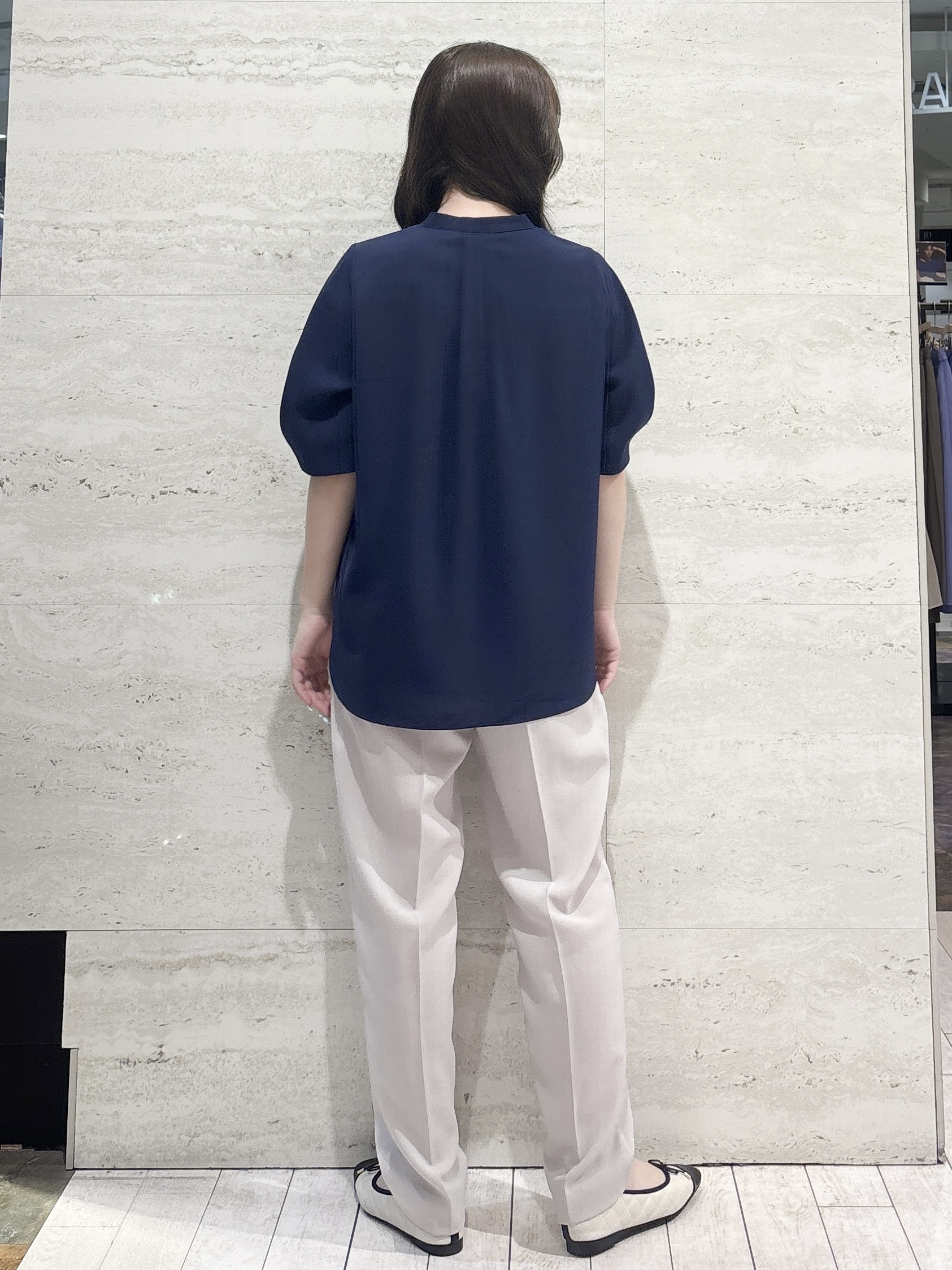 かほさんの「OPAQUE.CLIP｜【ストレッチ／防シワ／洗濯機OK】タックスリーブブラウス《SS～LL／6col／セットアップ可》」を使ったコーディネート