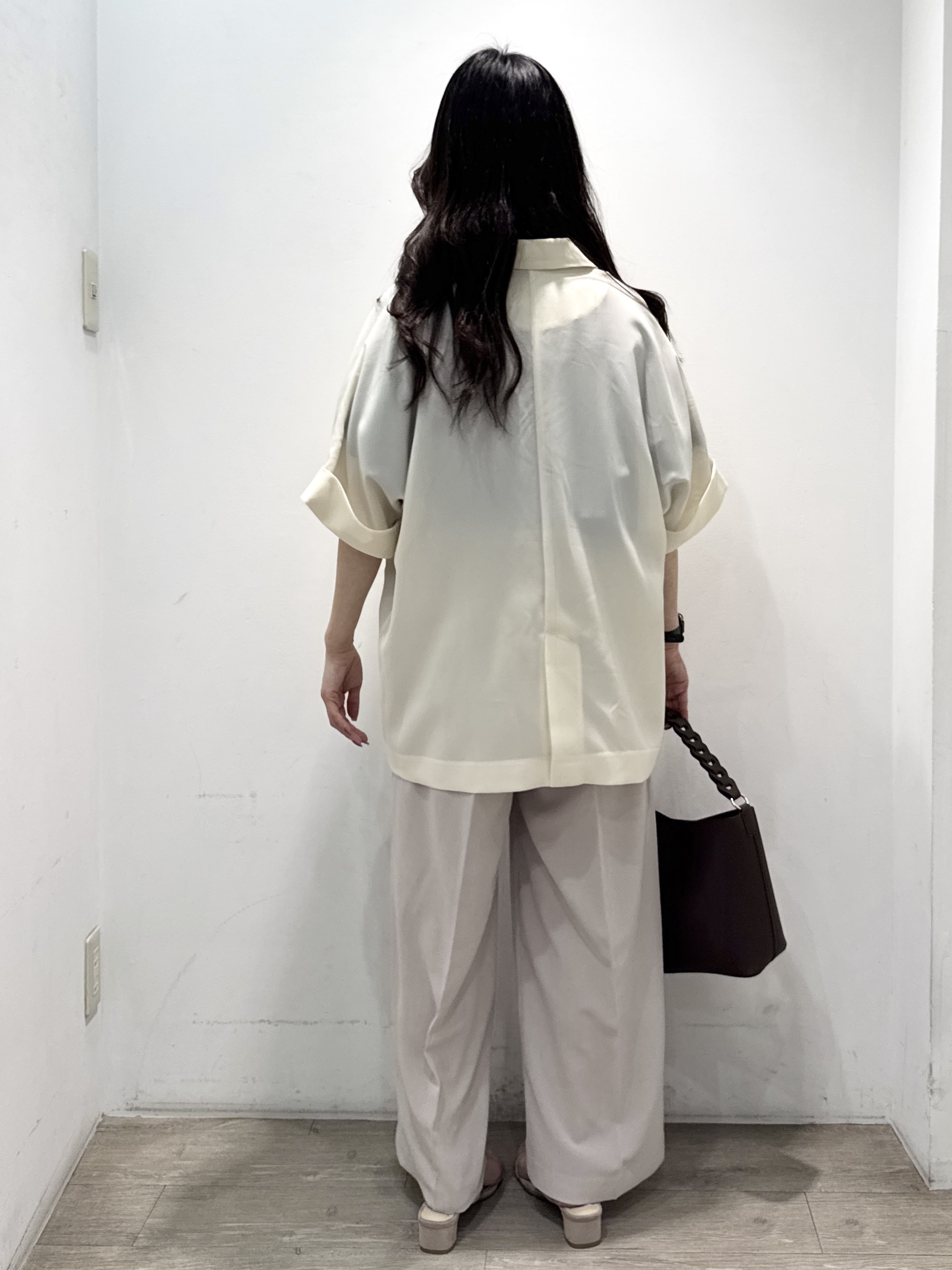 yuicciさんの「OPAQUE.CLIP｜【接触冷感／吸水速乾／防シワ】リネンライクテーラードジャケット《洗濯機OK》」を使ったコーディネート