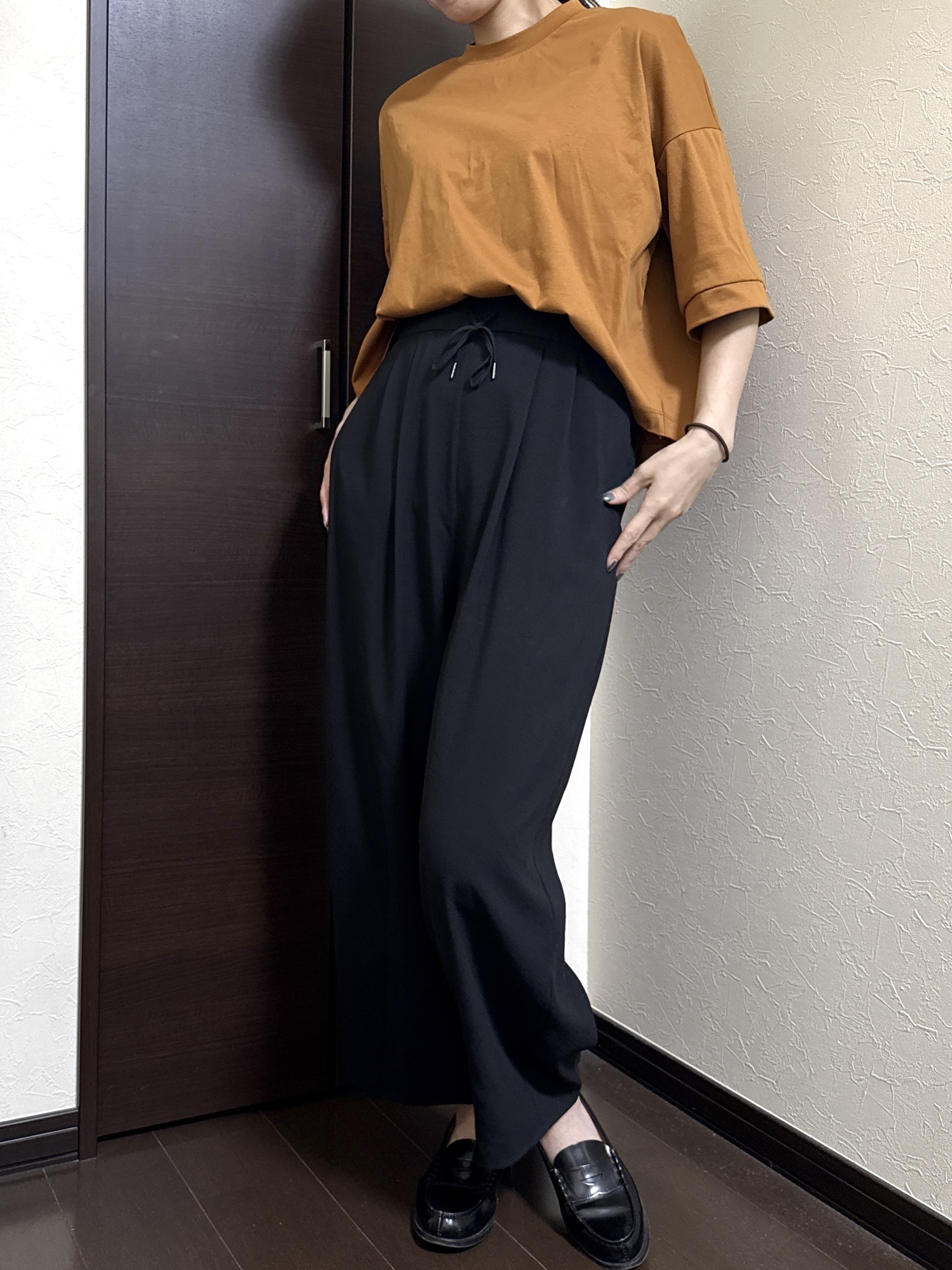 Junさんの「Dessin｜【体型カバー】美光沢カットソーボクシーシルエット」を使ったコーディネート