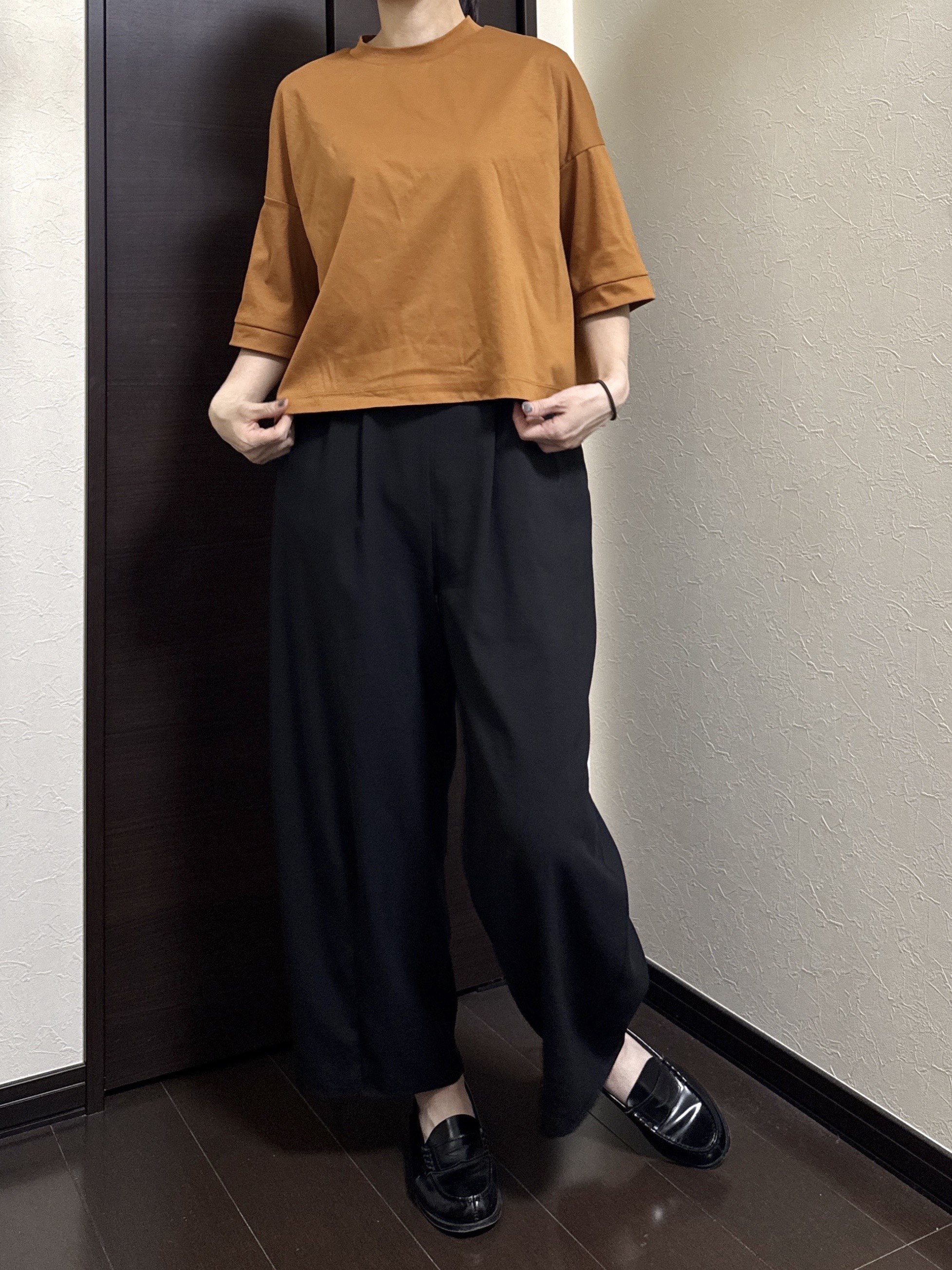 Junさんの「Dessin｜【体型カバー】美光沢カットソーボクシーシルエット」を使ったコーディネート