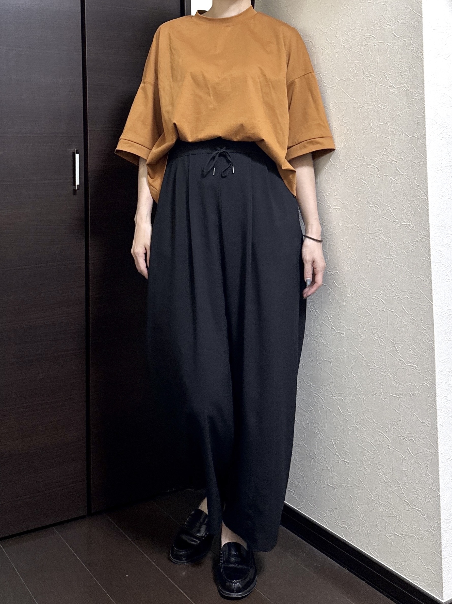 Junさんの「Dessin｜【体型カバー】美光沢カットソーボクシーシルエット」を使ったコーディネート