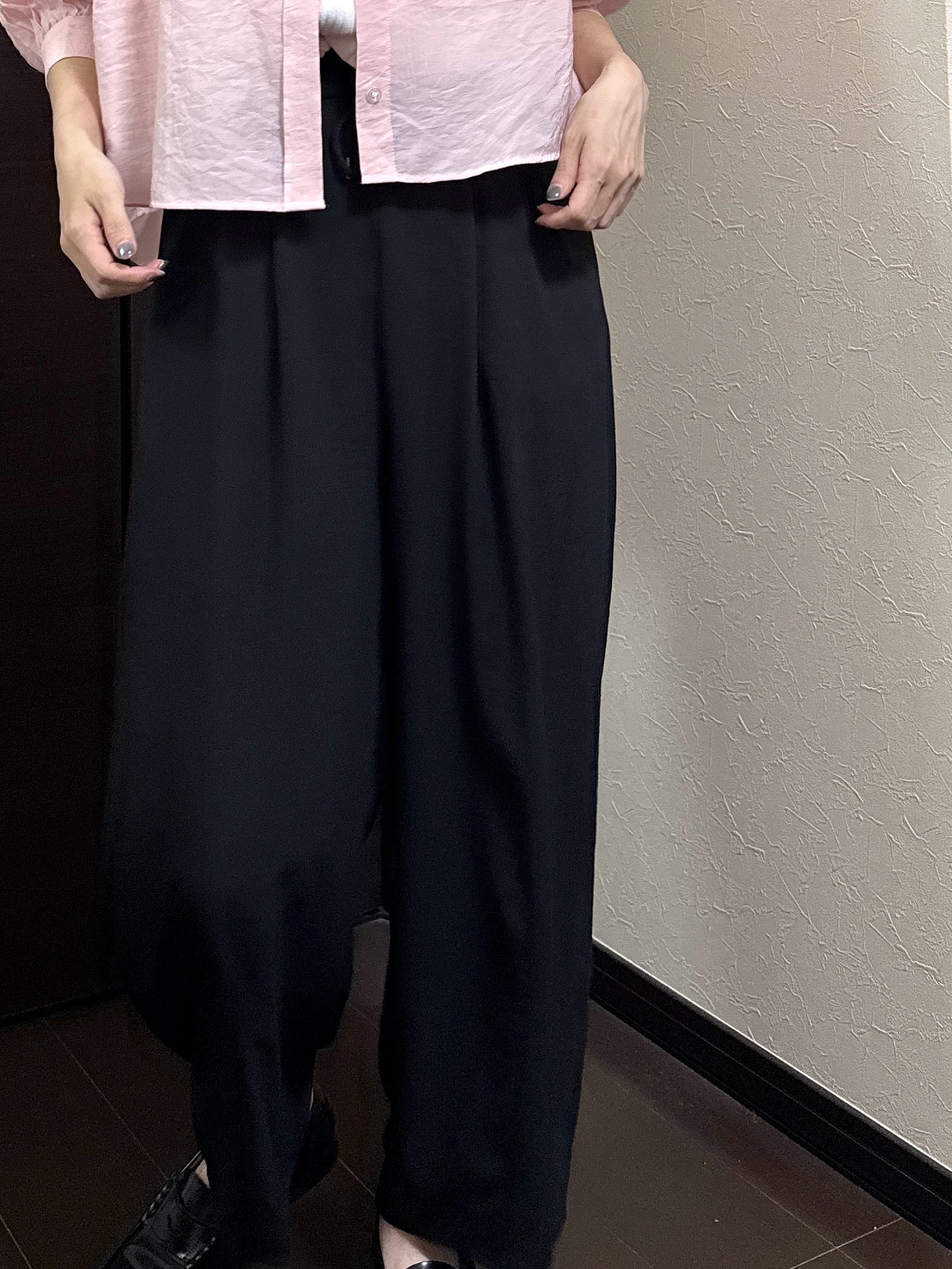 Junさんの「Dessin｜エアリーシアーブラウス」を使ったコーディネート