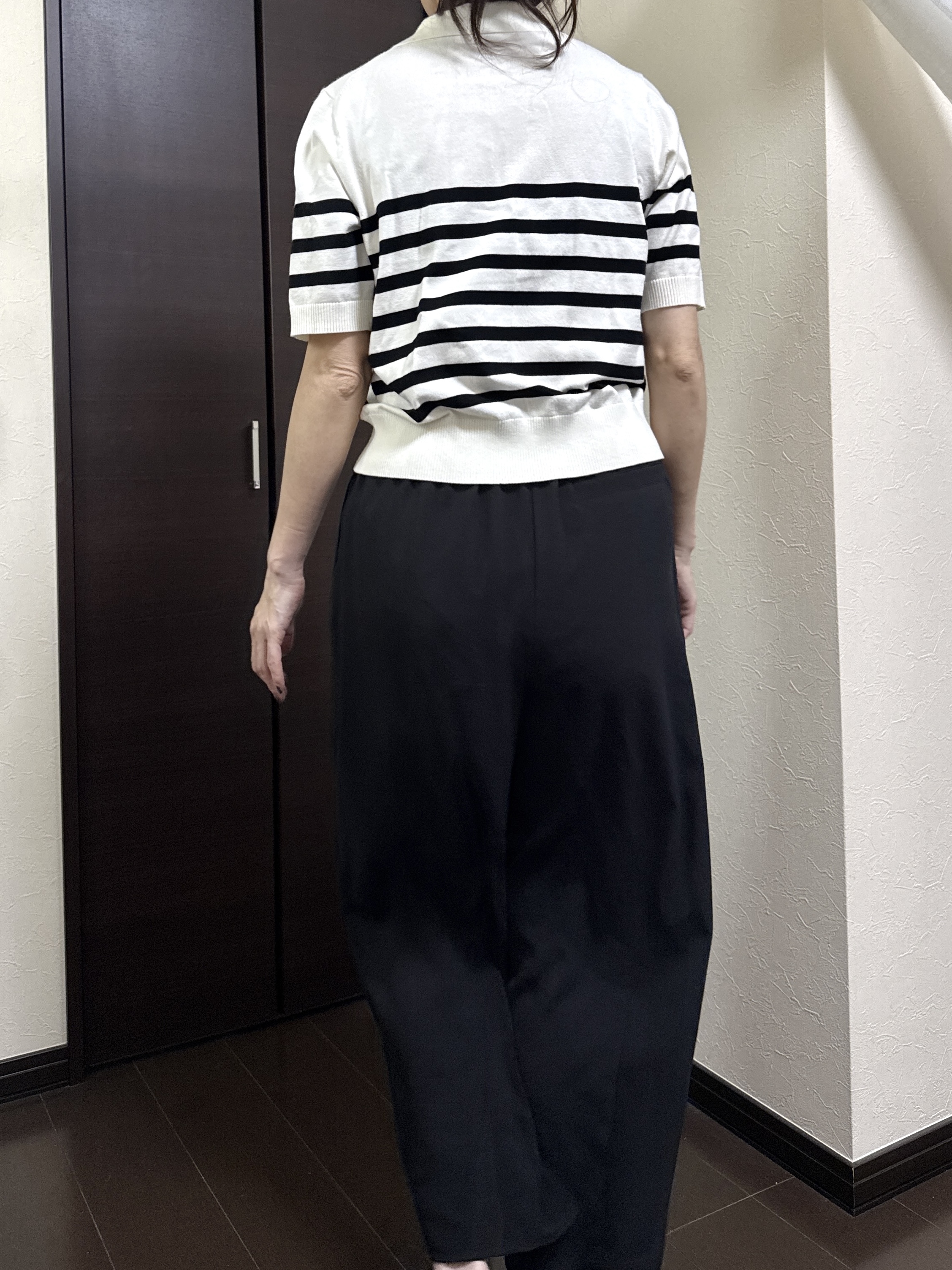 Junさんの「Dessin｜ポロ襟 ハーフスリーブニット」を使ったコーディネート